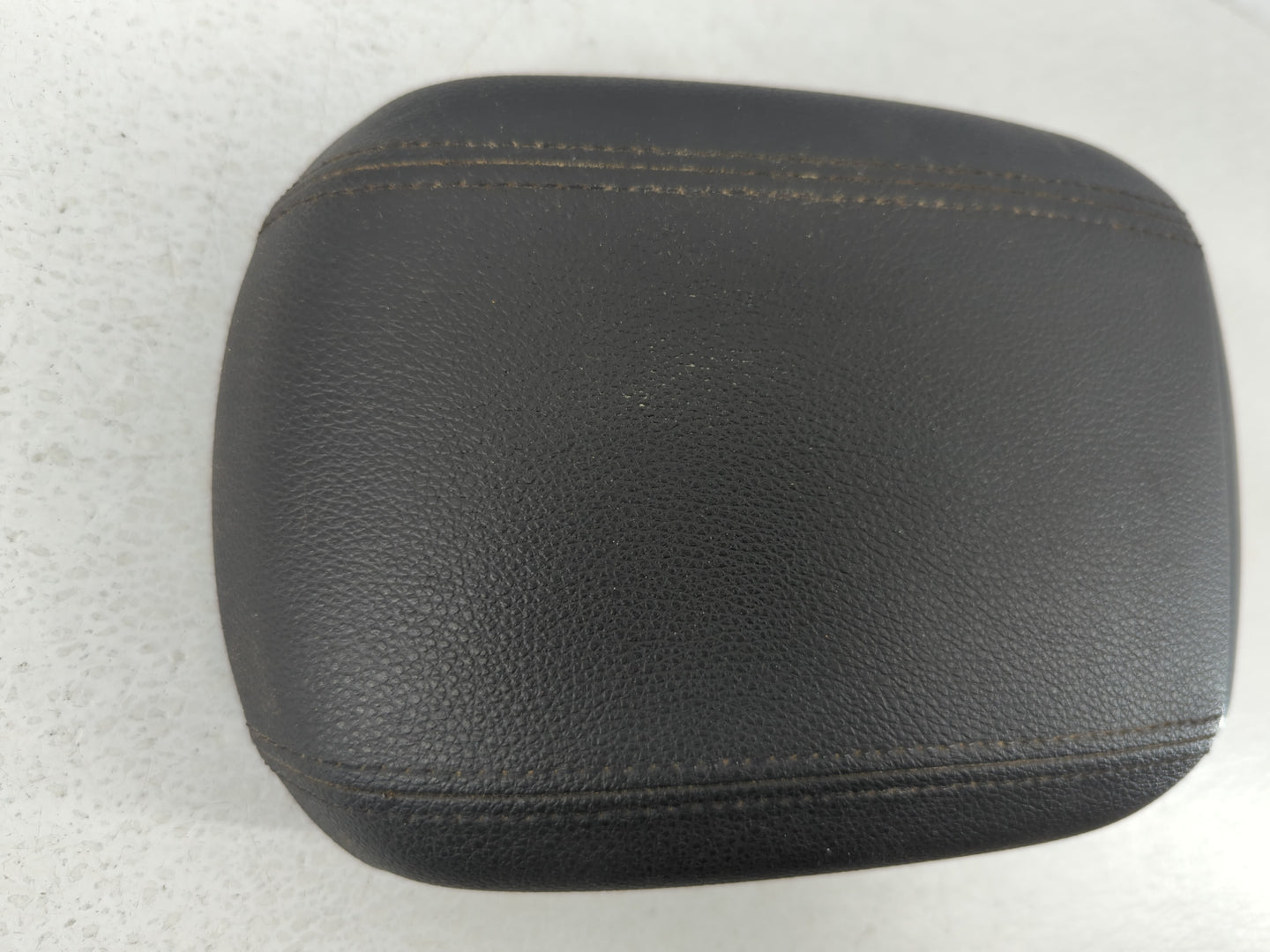 2014 Chevrolet Cruze Center Console Armrest Cover Lid Black - Oemusedautoparts1.com