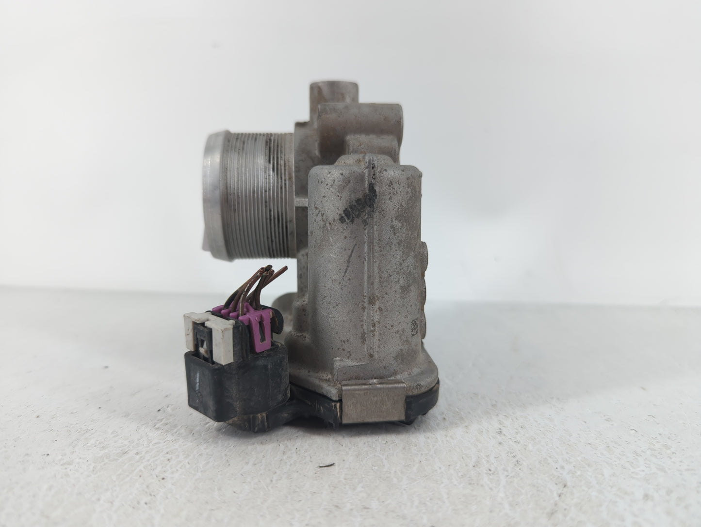 2011-2016 Chevrolet Cruze Throttle Body P/N:0 280 750 581 55581662 Fits OEM Used Auto Parts - Oemusedautoparts1.com