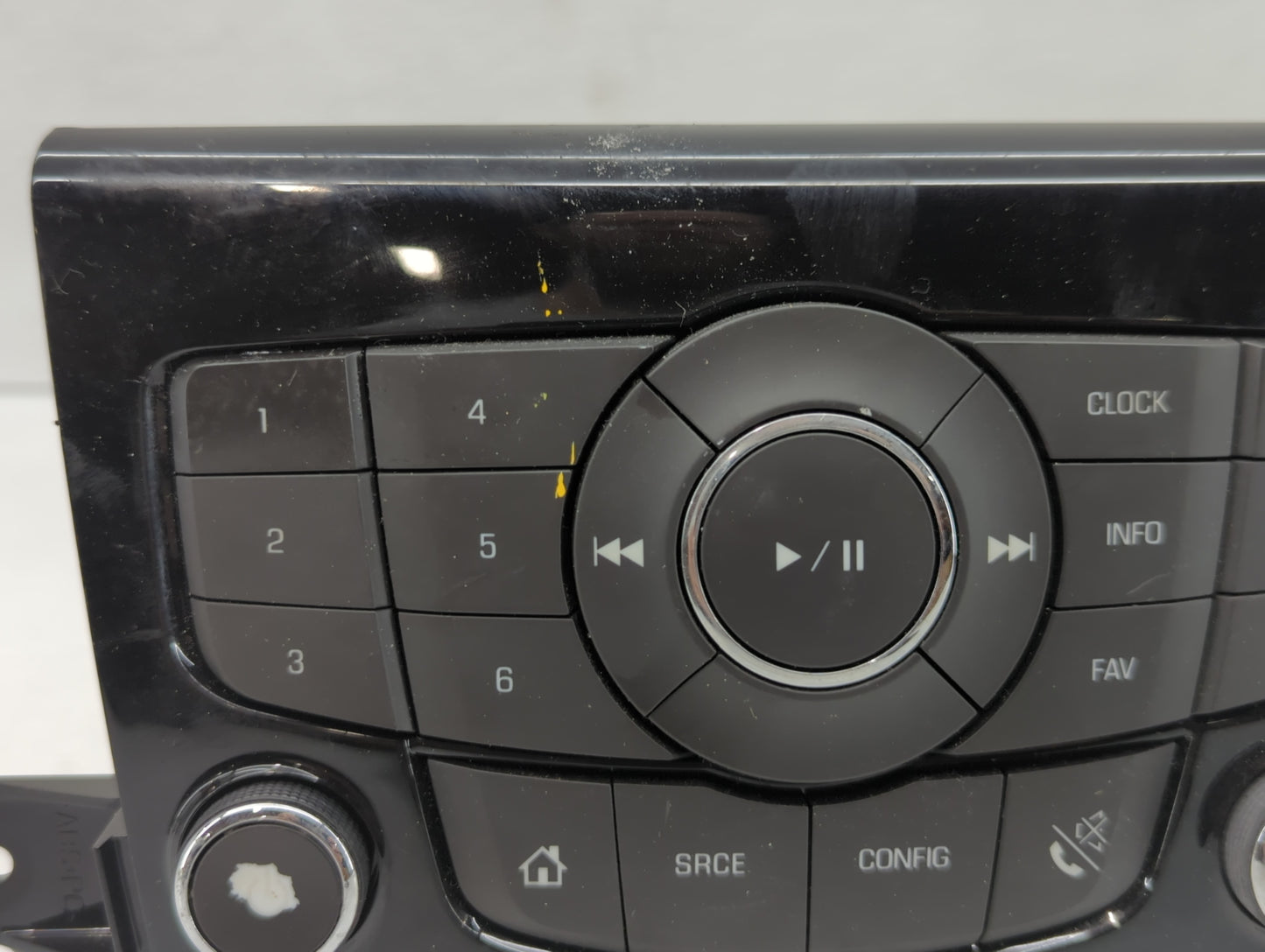 2013-2016 Chevrolet Cruze Am Fm Cd Player Radio Receiver - Oemusedautoparts1.com