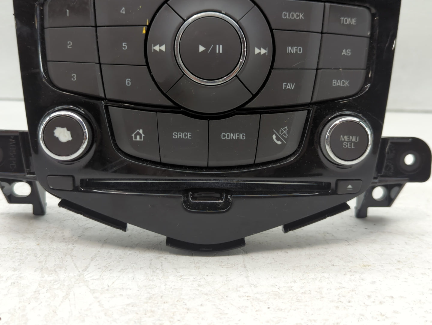 2013-2016 Chevrolet Cruze Am Fm Cd Player Radio Receiver - Oemusedautoparts1.com