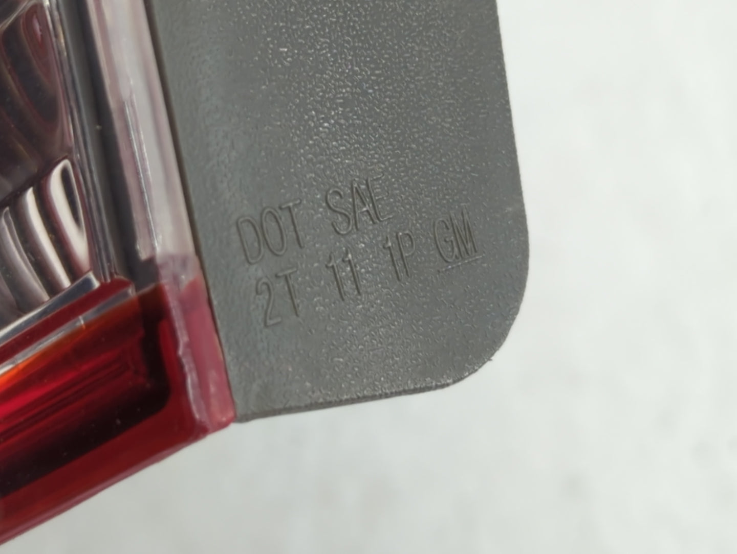 2011-2016 Chevrolet Cruze Tail Light Assembly Driver Left OEM P/N:2T 11 1P GM 04229145 Fits Fits 2011 2012 2013 2014 2015 20