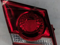 2011-2016 Chevrolet Cruze Tail Light Assembly Passenger Right OEM P/N:2T 11 1P GM 11-6357-00-CA Fits OEM Used Auto Parts - O