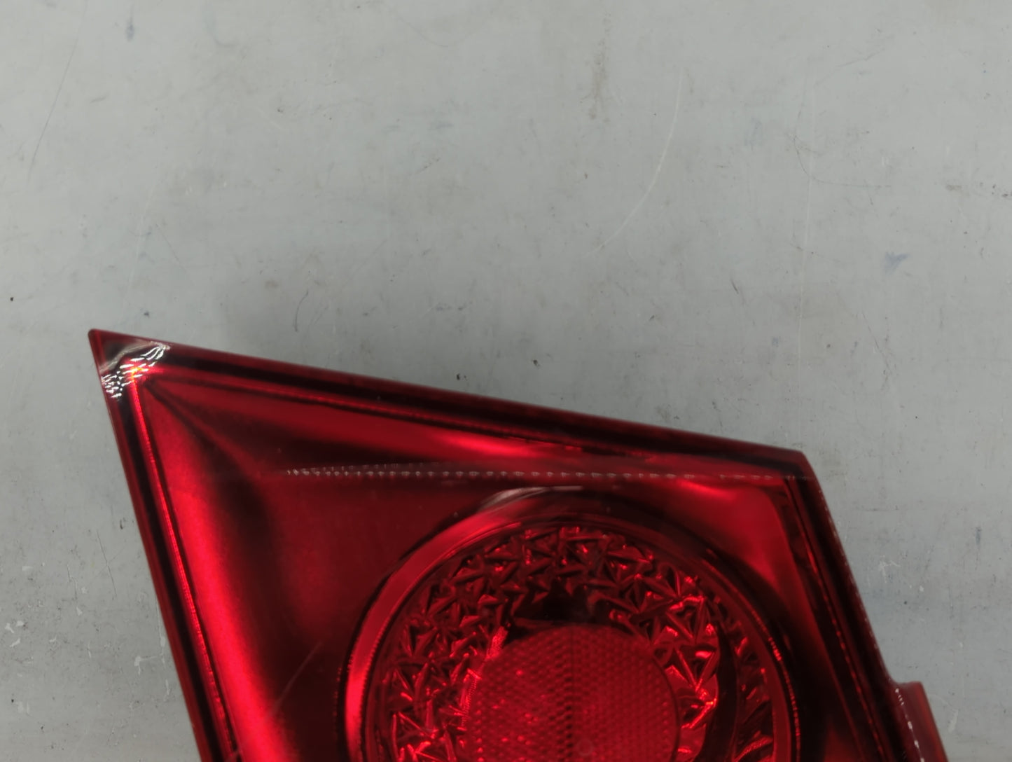 2011-2016 Chevrolet Cruze Tail Light Assembly Driver Left OEM P/N:2T 11 1P GM 11-6357-00-CA Fits OEM Used Auto Parts - Oemus