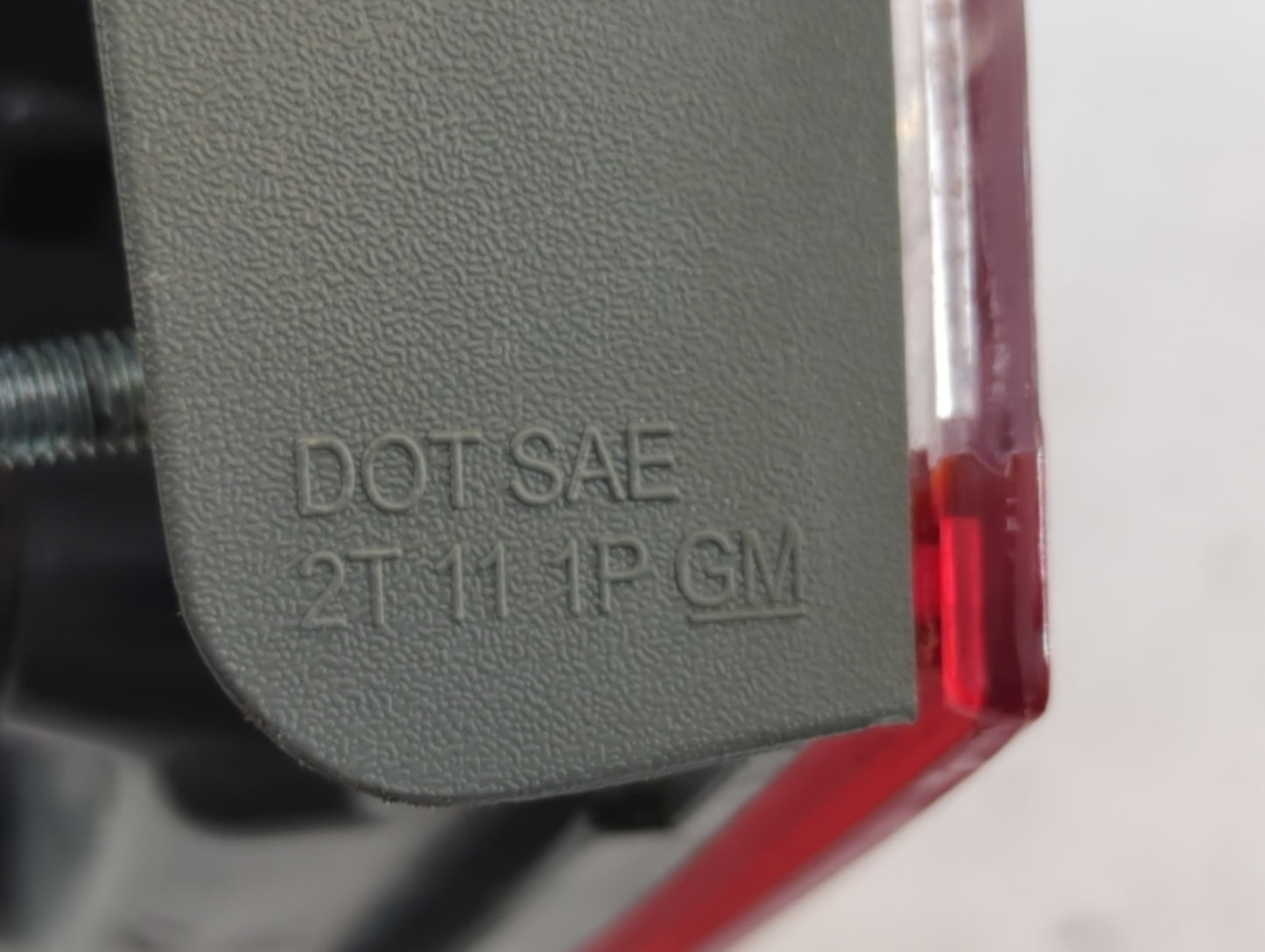 2011-2016 Chevrolet Cruze Tail Light Assembly Driver Left OEM P/N:2T 11 1P GM 11-6357-00-CA Fits OEM Used Auto Parts - Oemus