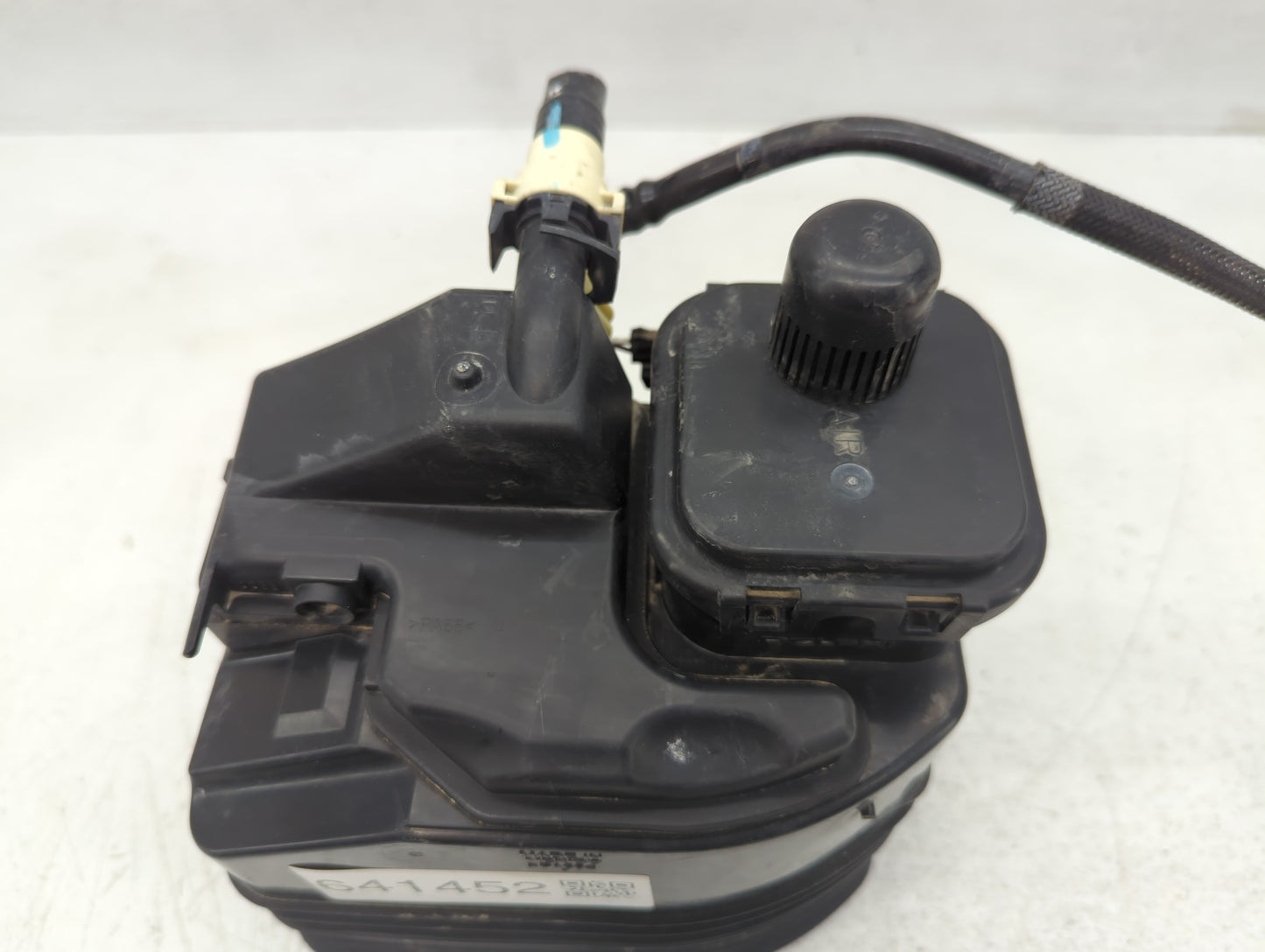 2014 Chevrolet Cruze Fuel Vapor Charcoal Canister 641452 - Oemusedautoparts1.com