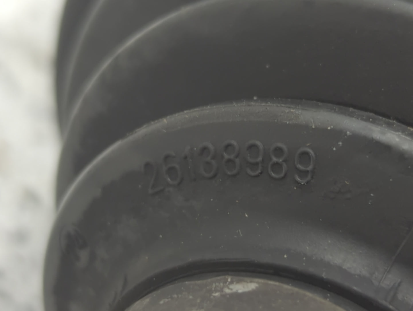 2011-2016 Chevrolet Cruze Axle Shaft Front Driver Cv C/v - Oemusedautoparts1.com