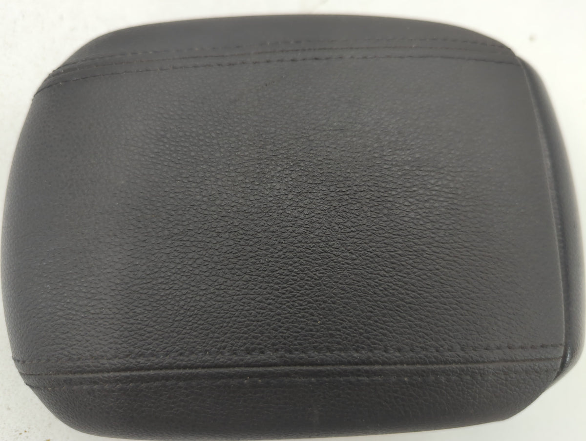 2013-2016 Chevrolet Cruze Center Console Armrest Cover Lid 662423 - Oemusedautoparts1.com