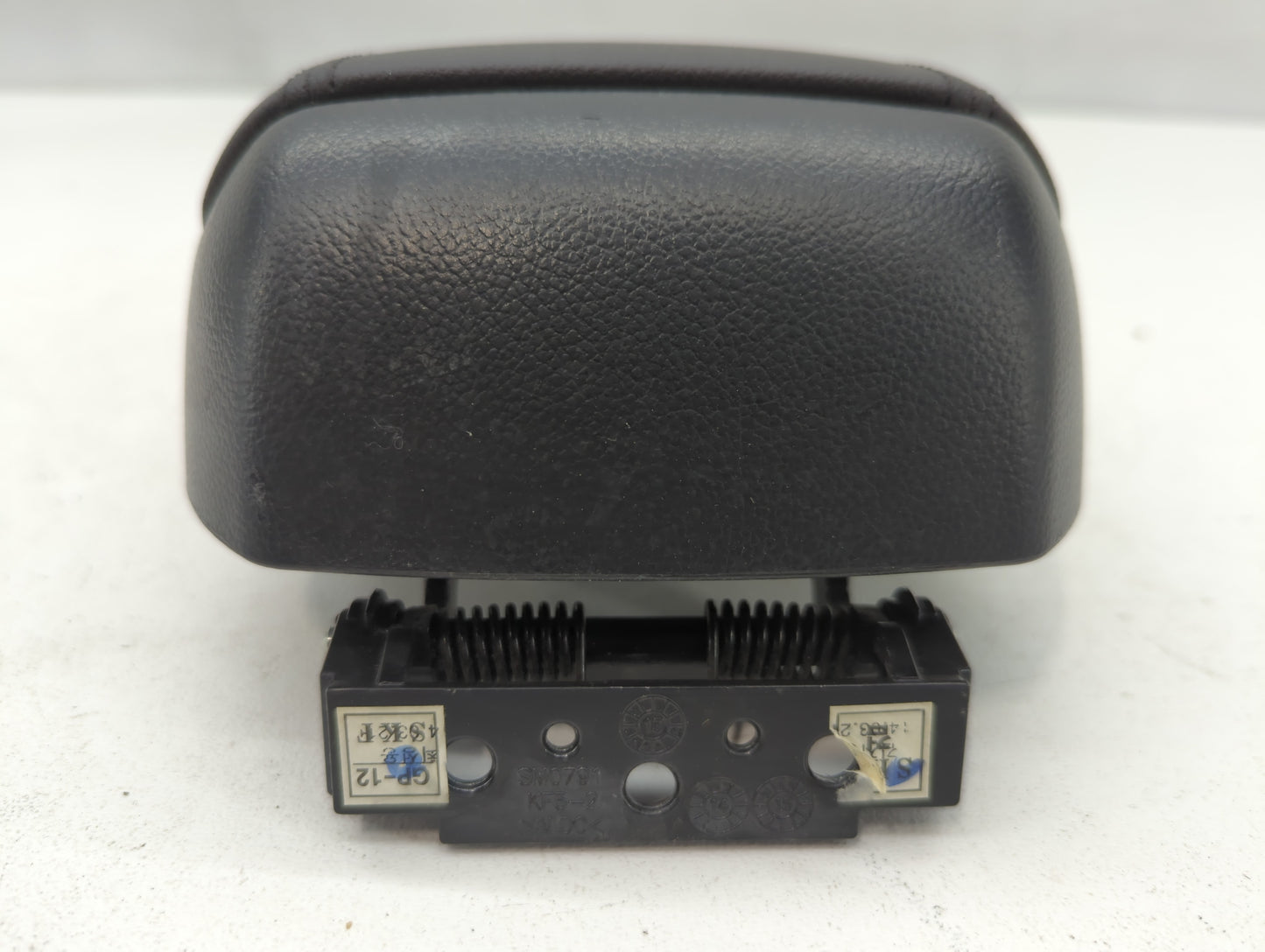 2013-2016 Chevrolet Cruze Center Console Armrest Cover Lid - Oemusedautoparts1.com