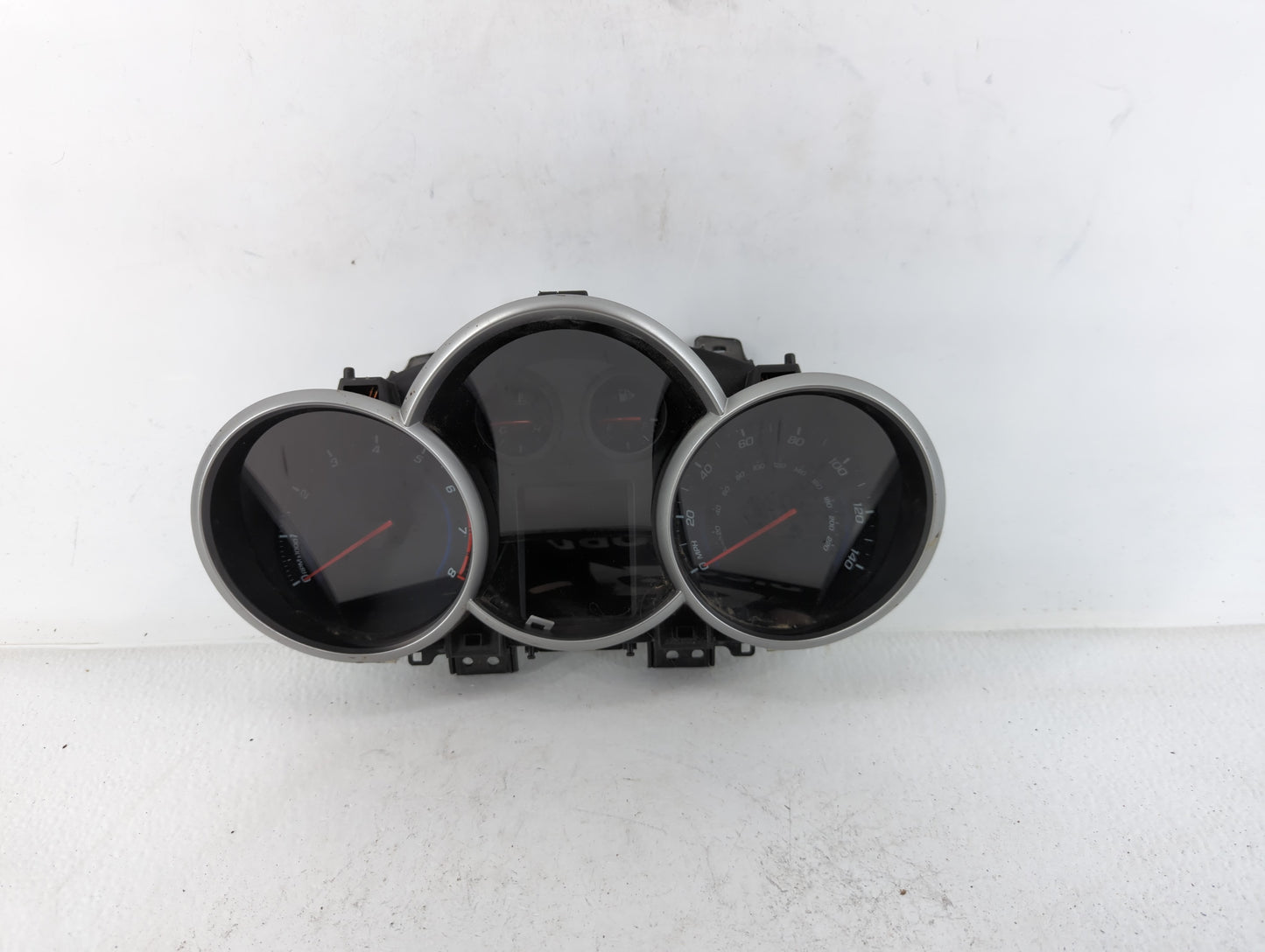 2013-2014 Chevrolet Cruze Instrument Cluster Speedometer Gauges P/N:95129378 Fits Fits 2013 2014 OEM Used Auto Parts - Oemus