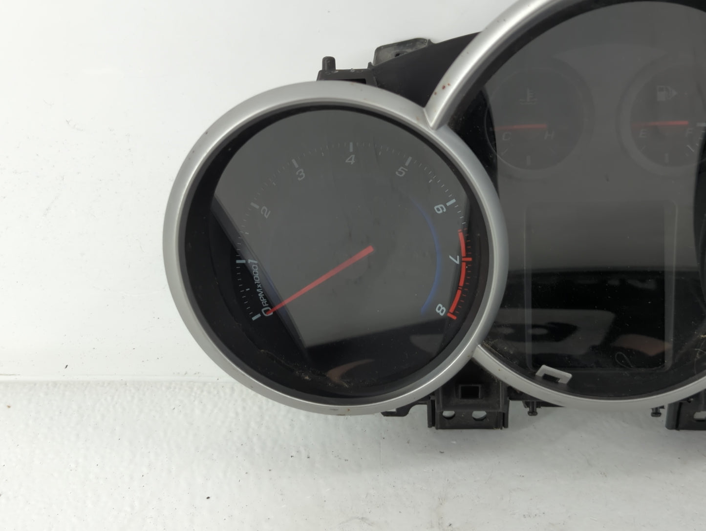 2013-2014 Chevrolet Cruze Instrument Cluster Speedometer Gauges P/N:95129378 Fits Fits 2013 2014 OEM Used Auto Parts - Oemus