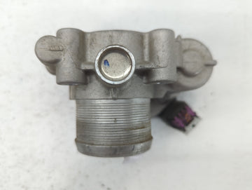 2011-2016 Chevrolet Cruze Throttle Body P/N:55 581 662 Fits Fits 2011 2012 2013 2014 2015 2016 2017 2018 2019 2020 2021 OEM Used Auto Parts