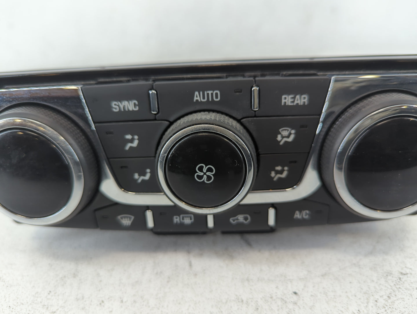 2012-2016 Chevrolet Cruze Climate Control Module Temperature AC/Heater Replacement P/N:23251326 Fits Fits 2012 2013 2014 201