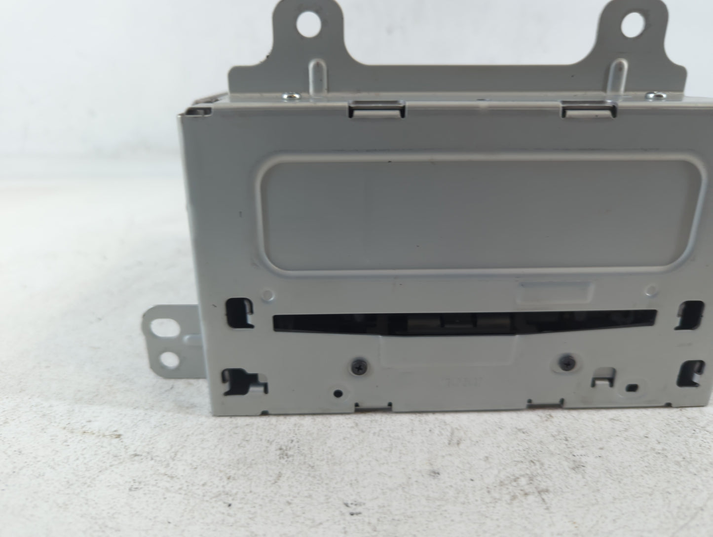 2014-2016 Chevrolet Cruze Am Fm Cd Player Radio Receiver - Oemusedautoparts1.com