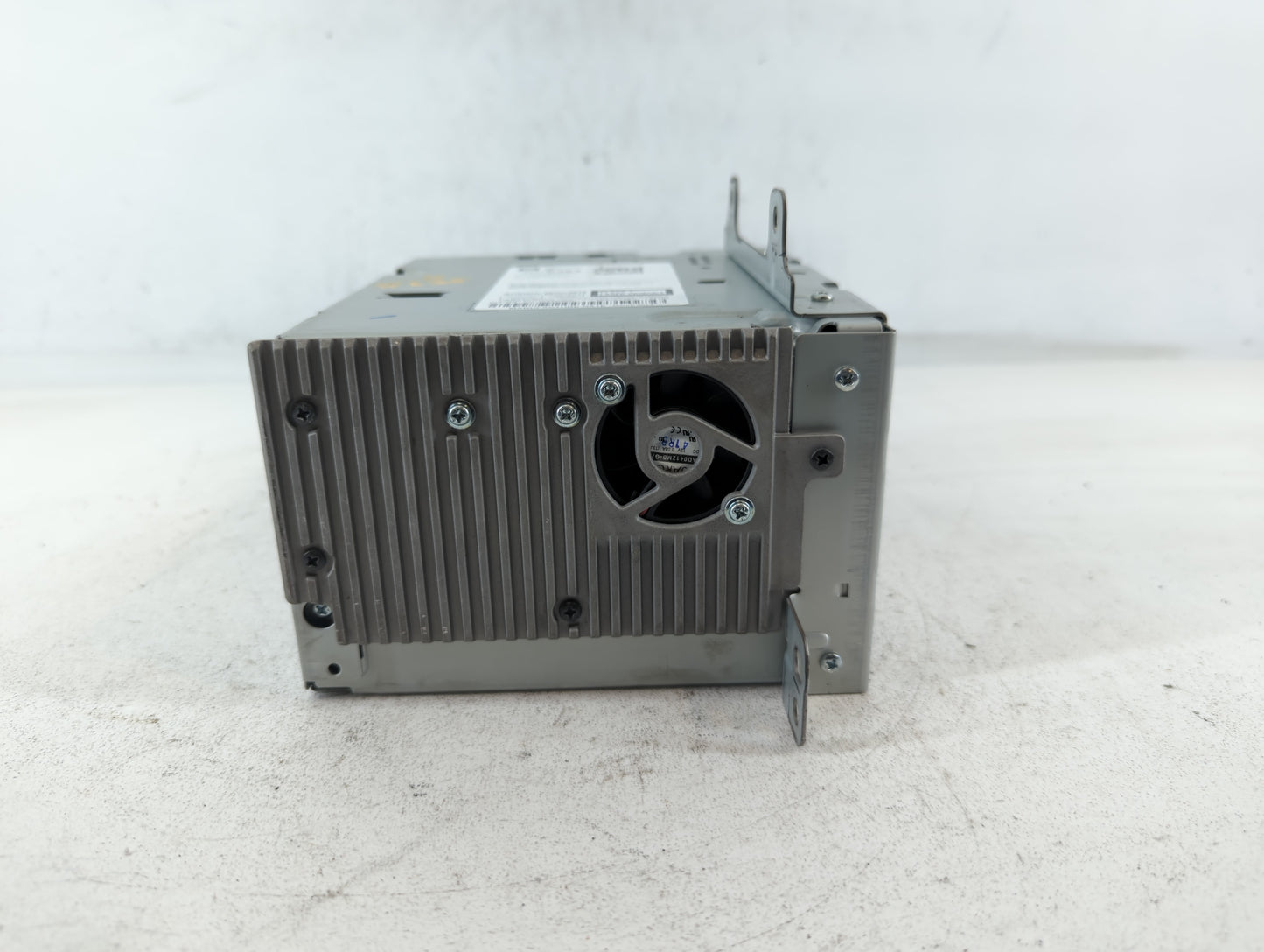 2014-2016 Chevrolet Cruze Am Fm Cd Player Radio Receiver - Oemusedautoparts1.com