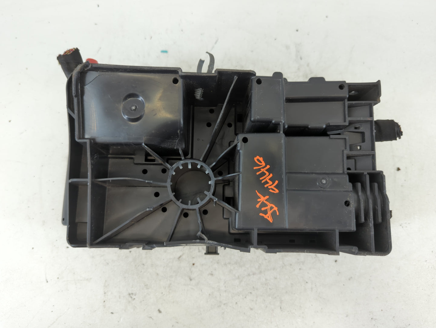 2011-2014 Chevrolet Cruze Fusebox Fuse Box Panel Relay Module P/N:6200 95216200_02 Fits Fits 2011 2012 2013 2014 OEM Used Au