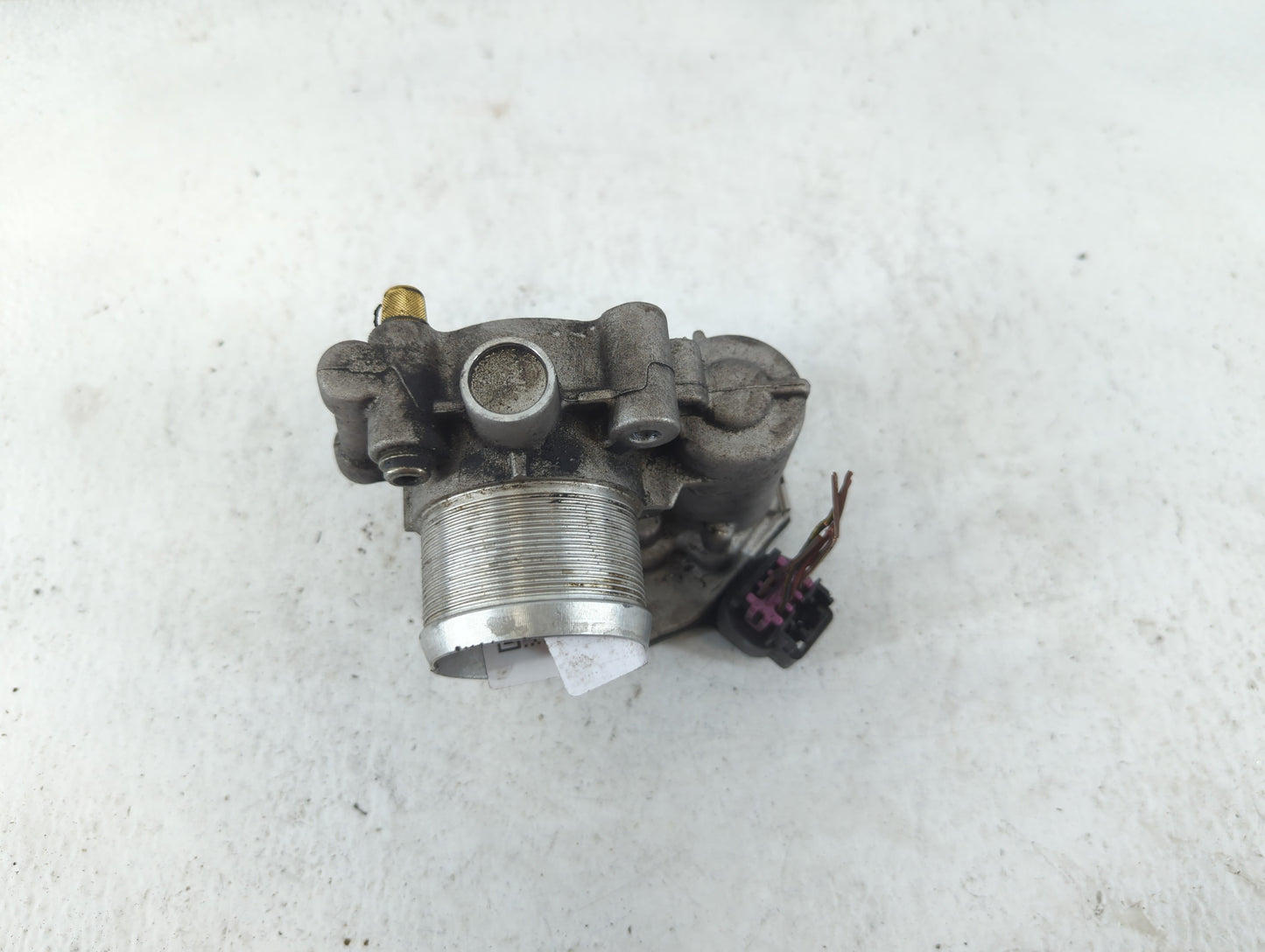 2011-2016 Chevrolet Cruze Throttle Body P/N:55581662 Fits Fits 2011 2012 2013 2014 2015 2016 2017 2018 2019 2020 2021 OEM Us