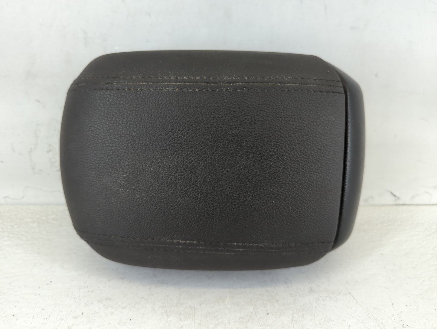 2013-2016 Chevrolet Cruze Center Console Armrest Cover Lid Black - Oemusedautoparts1.com