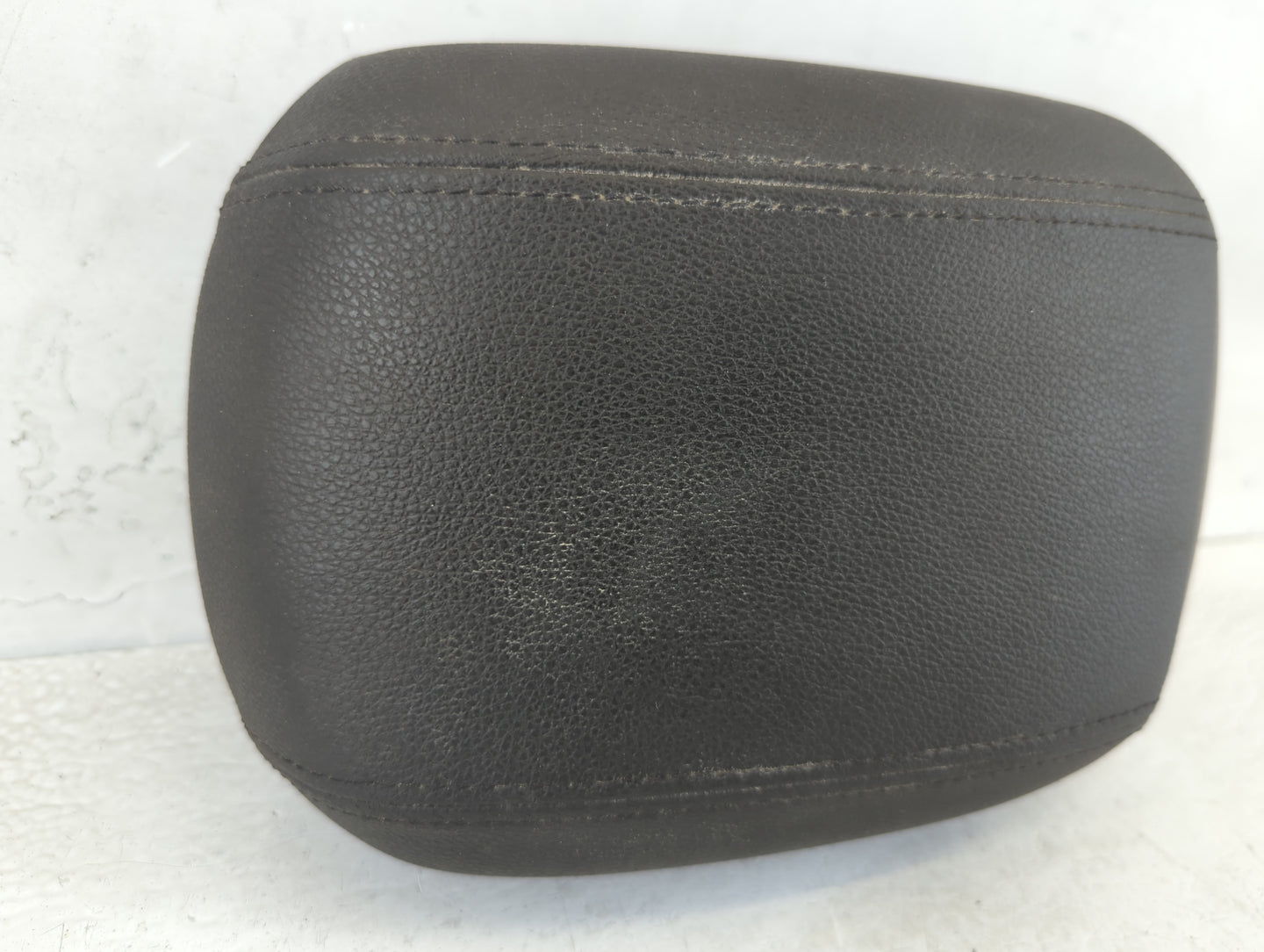 2013-2016 Chevrolet Cruze Center Console Armrest Cover Lid Black - Oemusedautoparts1.com