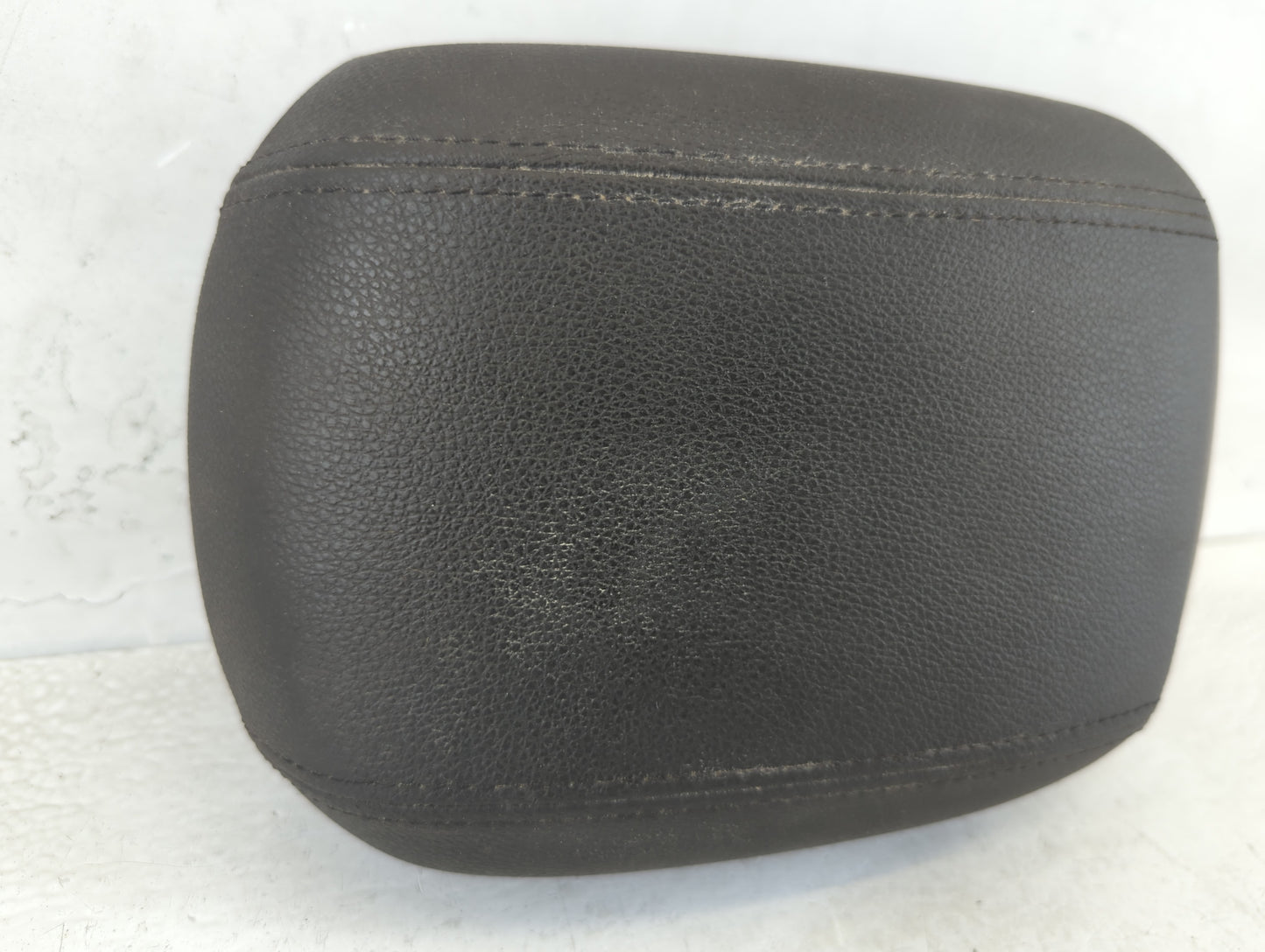 2013-2016 Chevrolet Cruze Center Console Armrest Cover Lid Black - Oemusedautoparts1.com