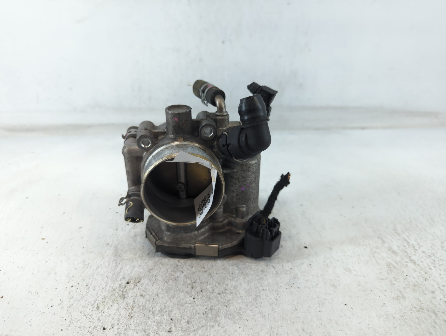 2011-2016 Chevrolet Cruze Throttle Body P/N:55561495 Fits Fits 2009 2010 2011 2012 2013 2014 2015 2016 2017 2018 OEM Used Au
