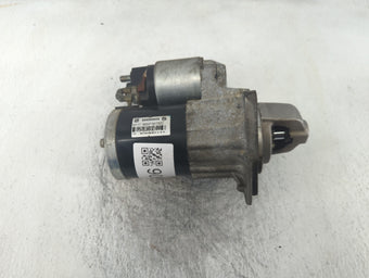 compare product 2011-2016 Chevrolet Cruze Car Starter Motor Solenoid OEM P/N:M000T39172ZC 55595603 Fits OEM Used Auto Parts