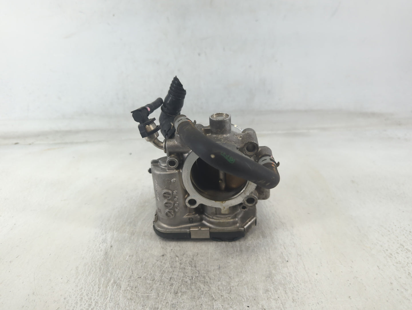 2011-2016 Chevrolet Cruze Throttle Body P/N:0 280 750 245 55561495 Fits Fits 2009 2010 2011 2012 2013 2014 2015 2016 2017 20