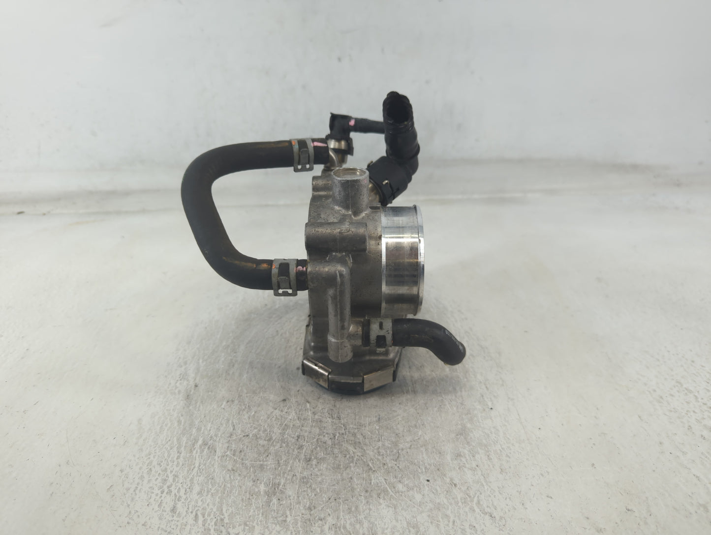2011-2016 Chevrolet Cruze Throttle Body P/N:0 280 750 245 55561495 Fits Fits 2009 2010 2011 2012 2013 2014 2015 2016 2017 20