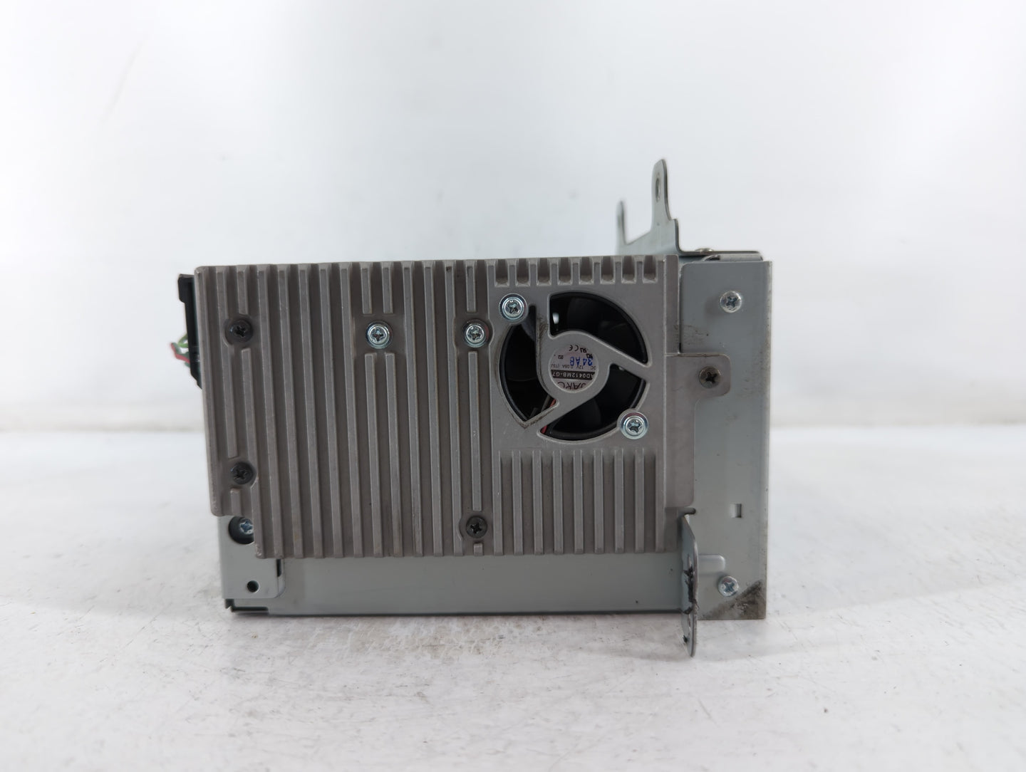 2014 Chevrolet Cruze Radio AM FM Cd Player Receiver Replacement P/N:23184129 Fits OEM Used Auto Parts - Oemusedautoparts1.co