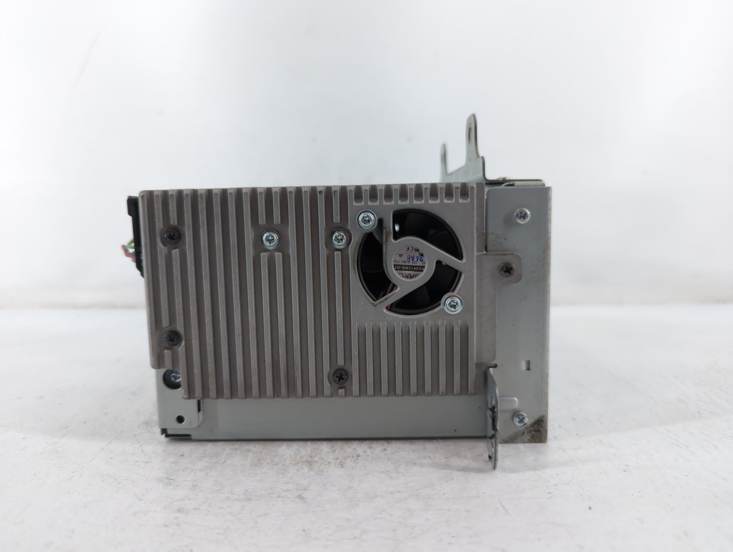 2014 Chevrolet Cruze Radio AM FM Cd Player Receiver Replacement P/N:23184129 Fits OEM Used Auto Parts - Oemusedautoparts1.co