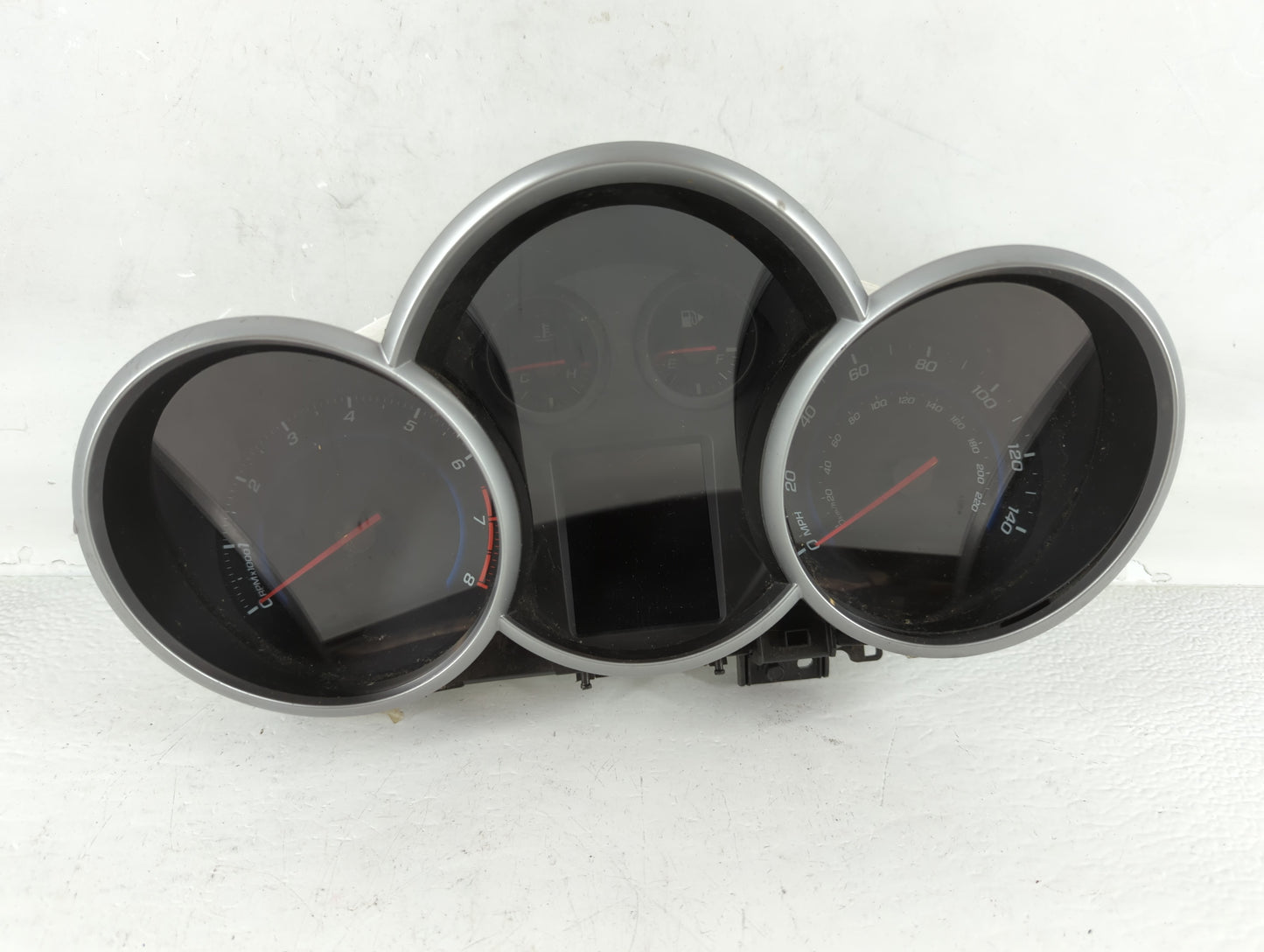 2013-2014 Chevrolet Cruze Instrument Cluster Speedometer Gauges P/N:94560794 811511914 Fits Fits 2013 2014 OEM Used Auto Par