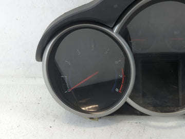 2013-2014 Chevrolet Cruze Instrument Cluster Speedometer Gauges P/N:94560794 811511914 Fits Fits 2013 2014 OEM Used Auto Parts
