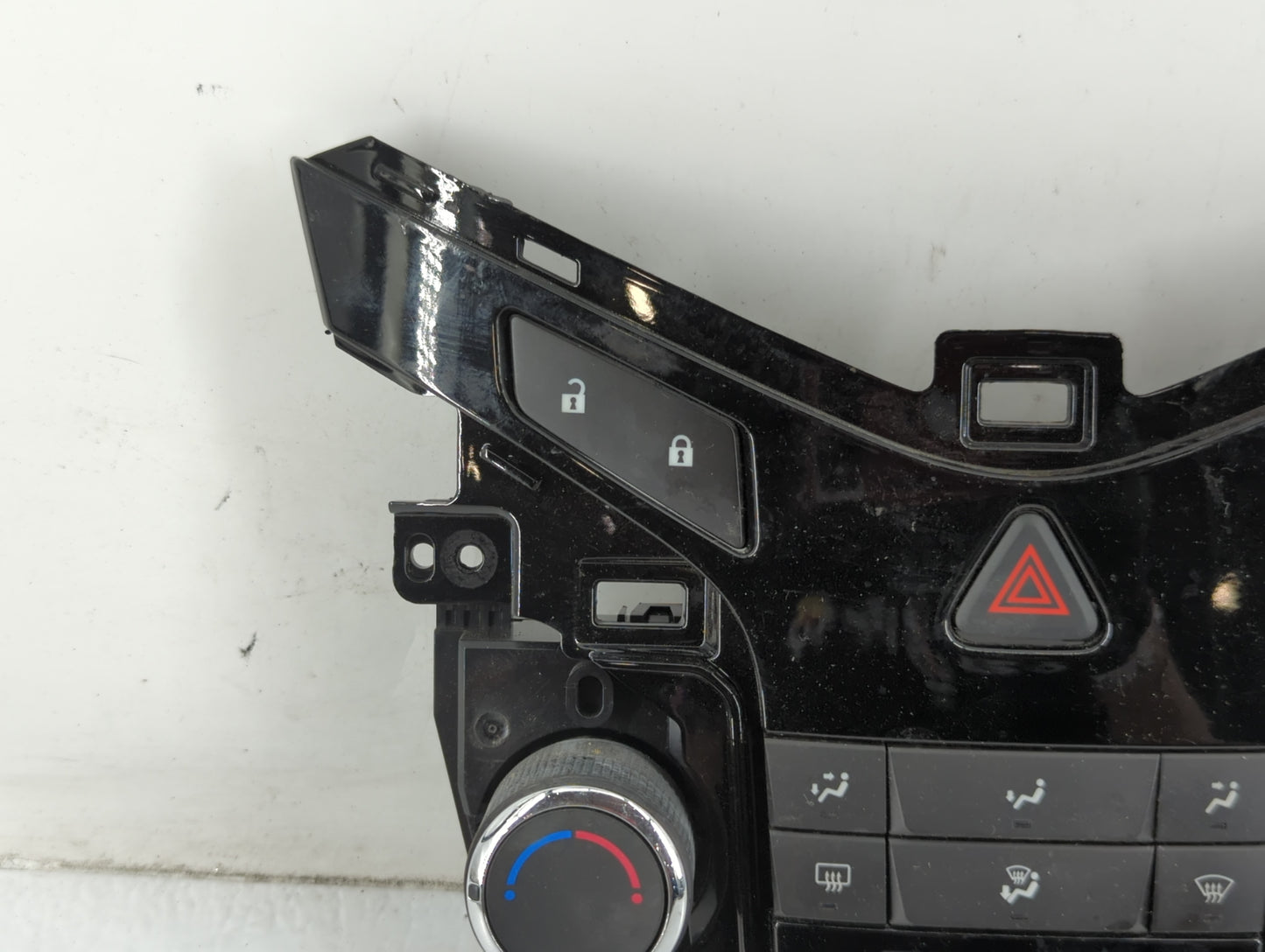 2012-2016 Chevrolet Cruze Climate Control Module Temperature AC/Heater Replacement P/N:386207A033080640 95146207 Fits OEM Us