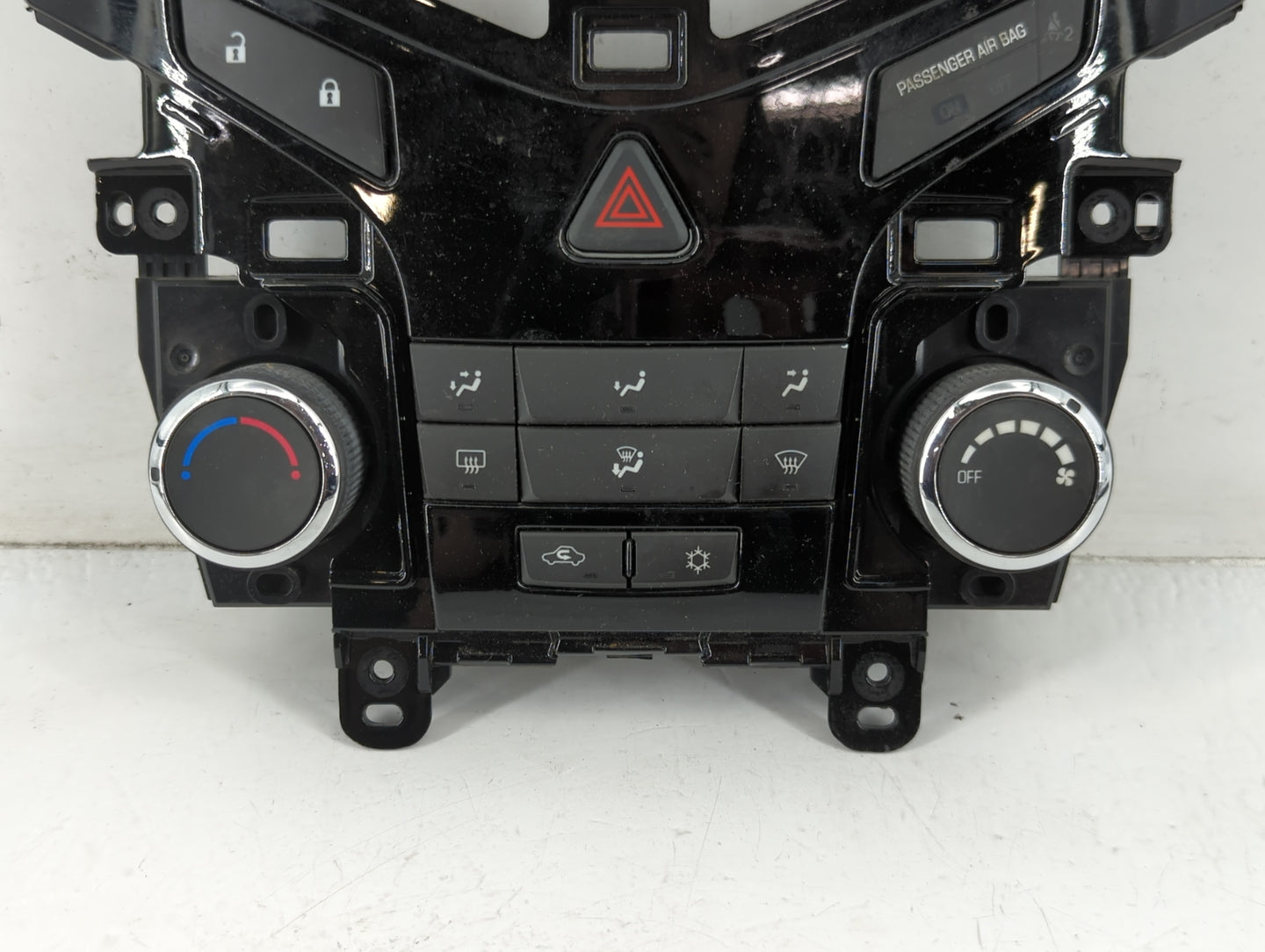 2012-2016 Chevrolet Cruze Climate Control Module Temperature AC/Heater Replacement P/N:386207A033080640 95146207 Fits OEM Us