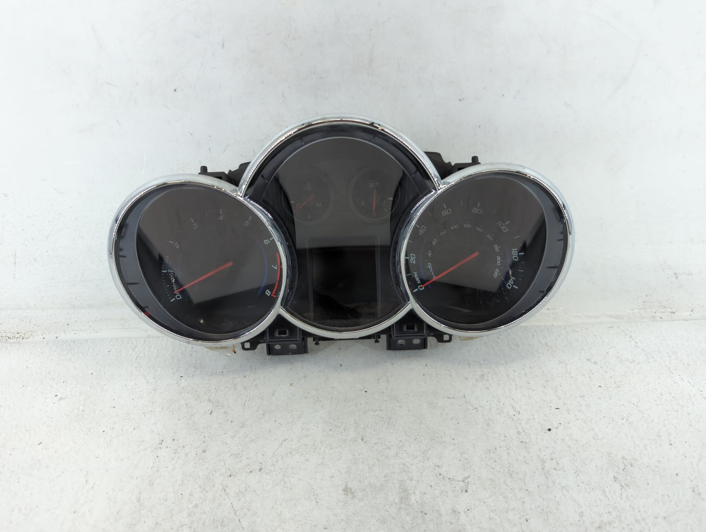 2013-2014 Chevrolet Cruze Instrument Cluster Speedometer Gauges P/N:811511914 95129376 Fits Fits 2013 2014 OEM Used Auto Par