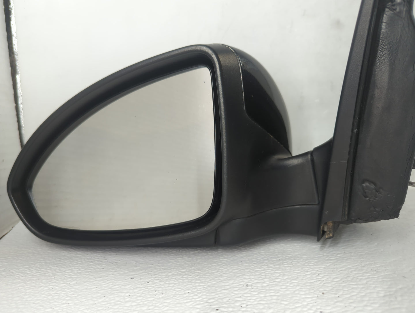 2011-2016 Chevrolet Cruze Driver Side View Mirror - Left Door Mirror OEM Used - Oemusedautoparts1.com