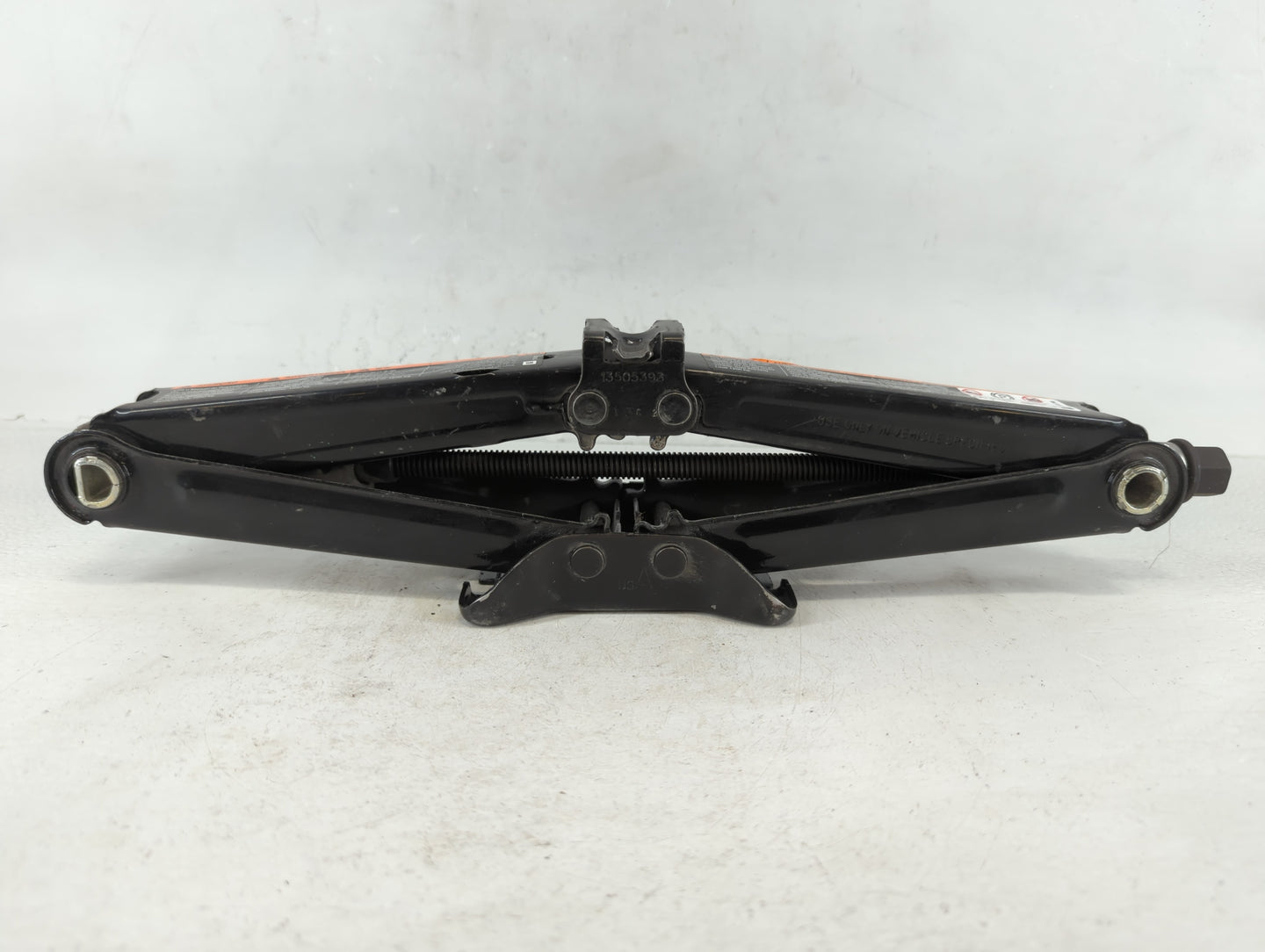 2014 Chevrolet Cruze Spare Scissor Car Jack - Oemusedautoparts1.com