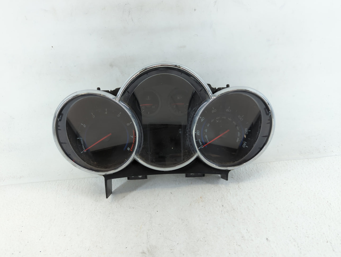 2013-2014 Chevrolet Cruze Instrument Cluster Speedometer Gauges P/N:95129376 Fits Fits 2013 2014 OEM Used Auto Parts - Oemus