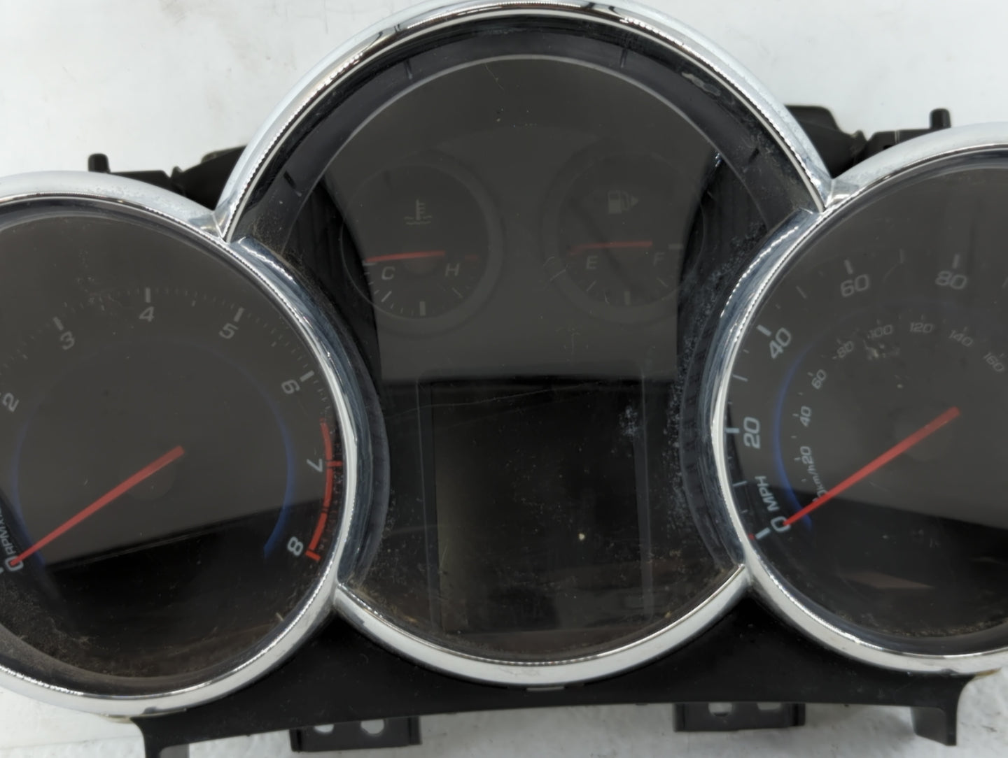 2013-2014 Chevrolet Cruze Instrument Cluster Speedometer Gauges P/N:95129376 Fits Fits 2013 2014 OEM Used Auto Parts - Oemus