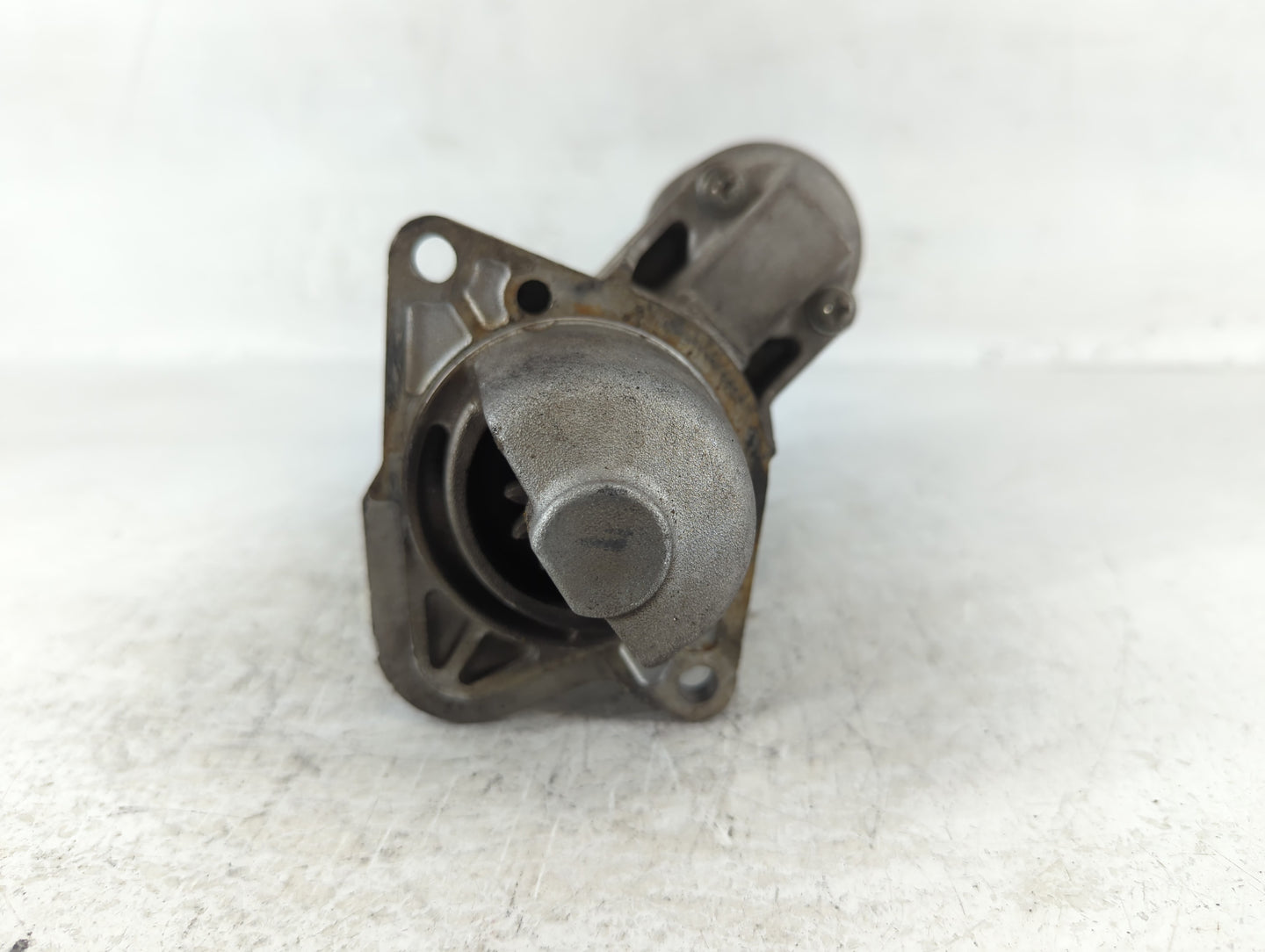 2011-2016 Chevrolet Cruze Car Starter Motor Solenoid OEM P/N:DG17 M000T39 55595603 Fits OEM Used Auto Parts - Oemusedautopar