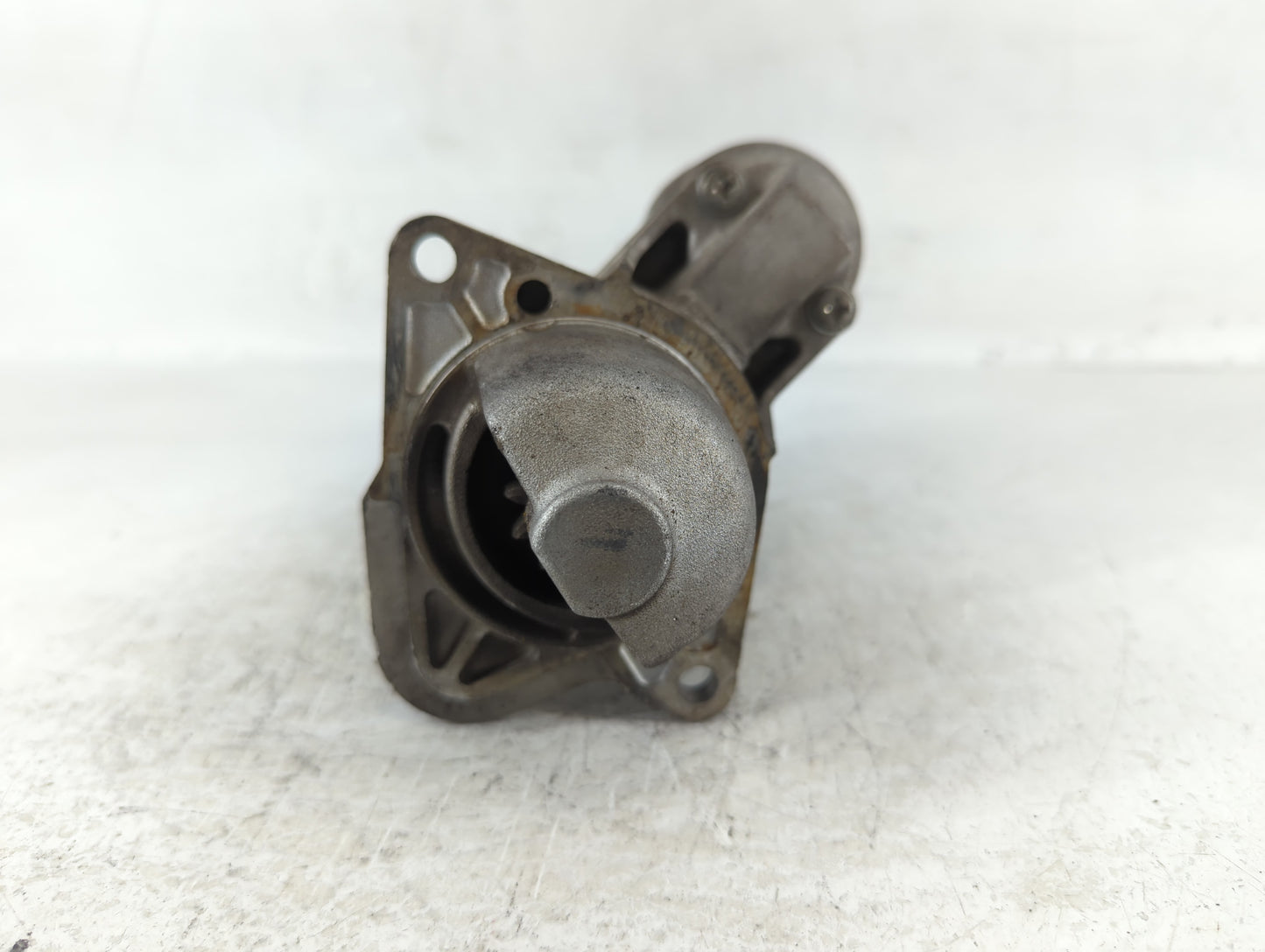 2011-2016 Chevrolet Cruze Car Starter Motor Solenoid OEM P/N:DG17 M000T39 55595603 Fits OEM Used Auto Parts - Oemusedautopar