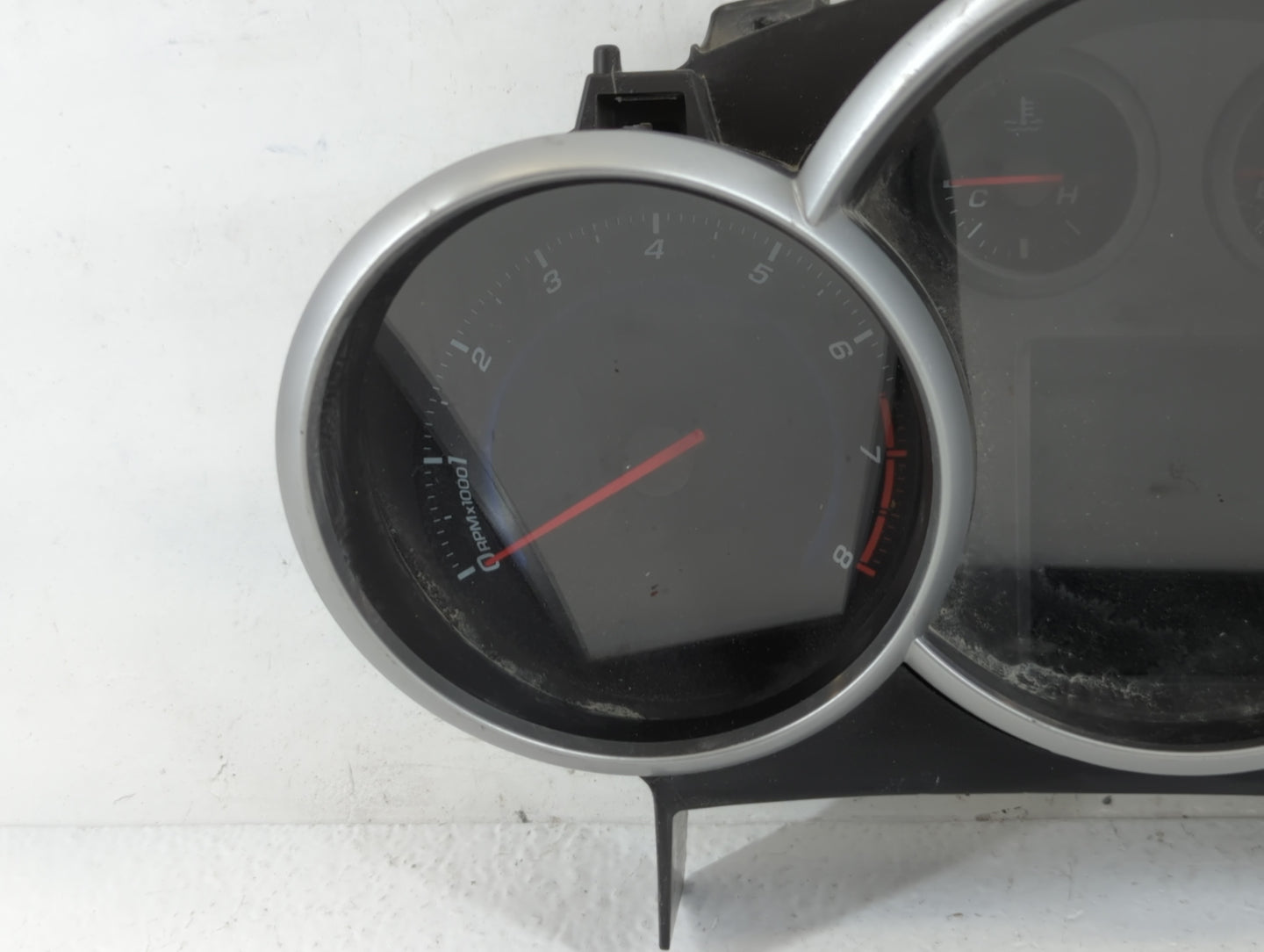 2013-2014 Chevrolet Cruze Instrument Cluster Speedometer Gauges P/N:95129378 811511914 Fits Fits 2013 2014 OEM Used Auto Par