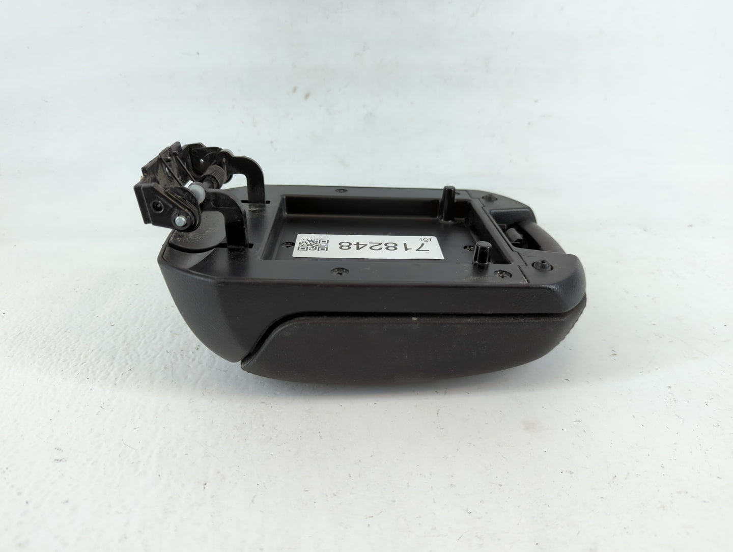 2014 Chevrolet Cruze Center Console Armrest Cover Lid Fits OEM Used Auto Parts - Oemusedautoparts1.com