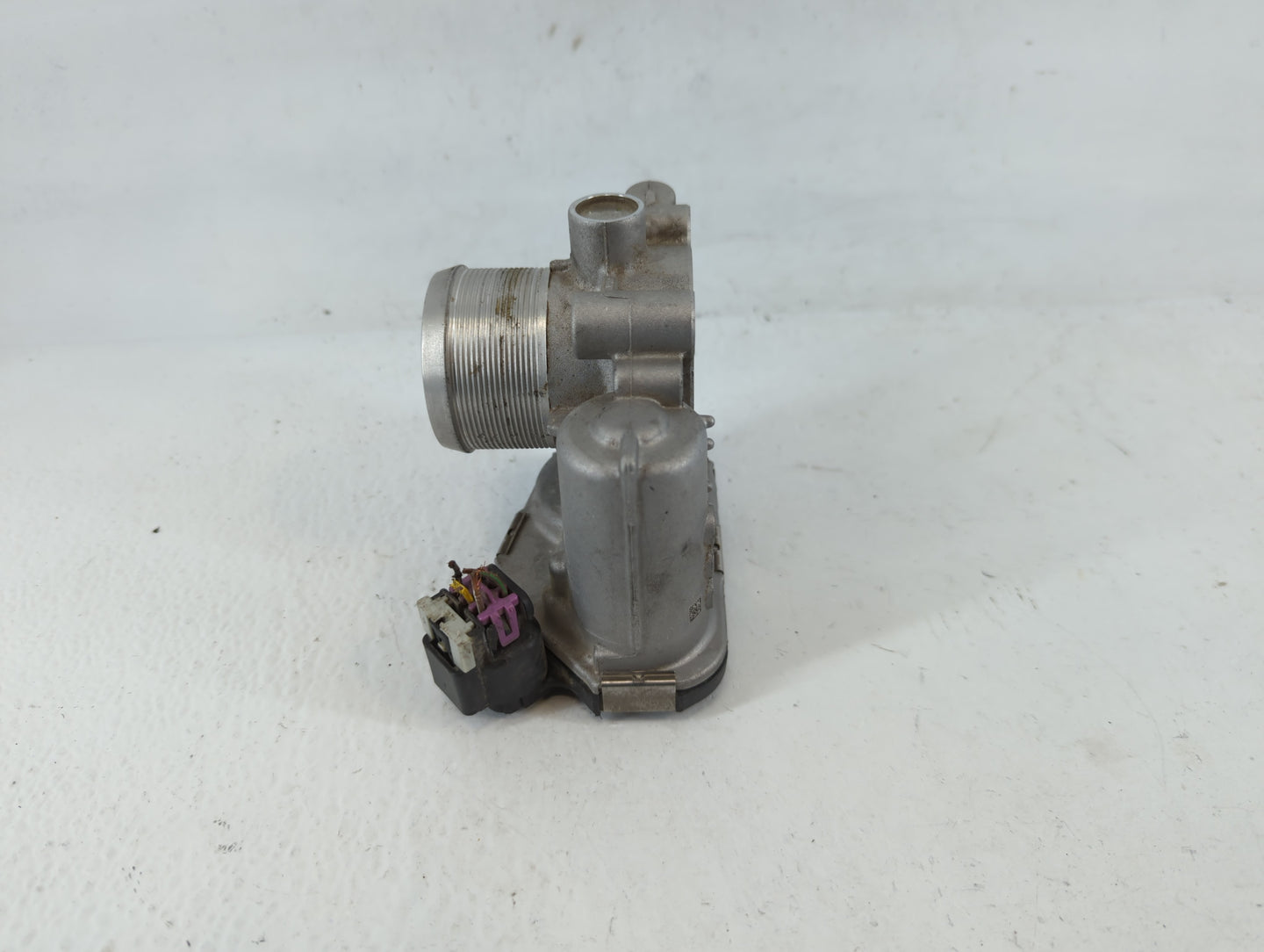 2011-2016 Chevrolet Cruze Throttle Body P/N:0 280 750 581 55581662 Fits OEM Used Auto Parts - Oemusedautoparts1.com