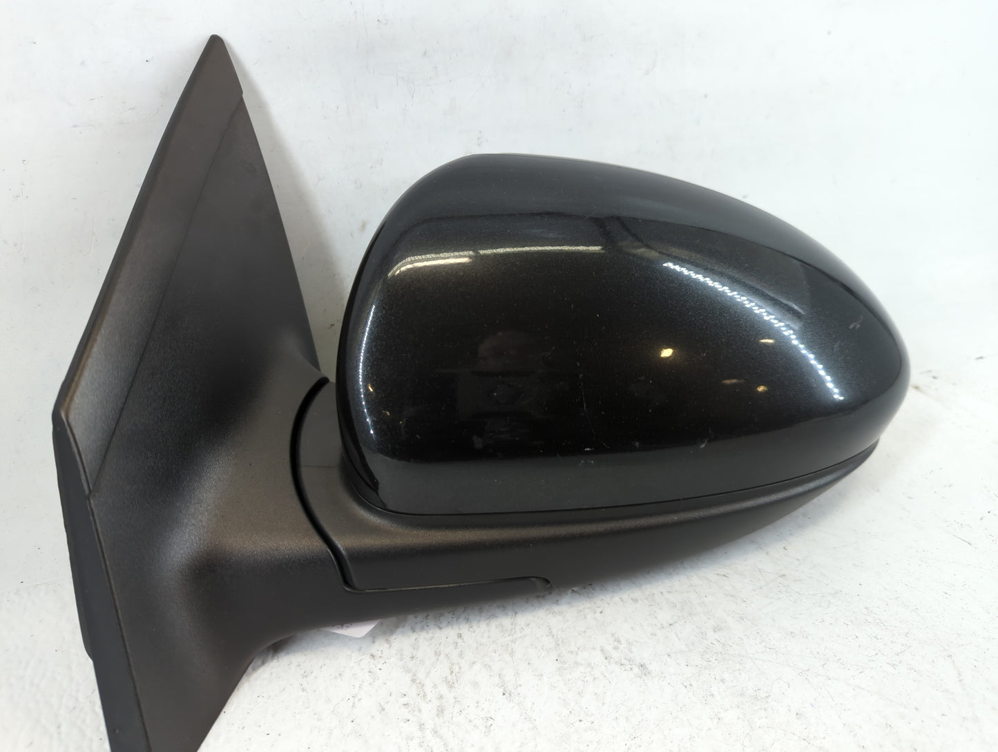 2011-2016 Chevrolet Cruze Driver Side View Mirror - Left Door Mirror OEM Used - Oemusedautoparts1.com