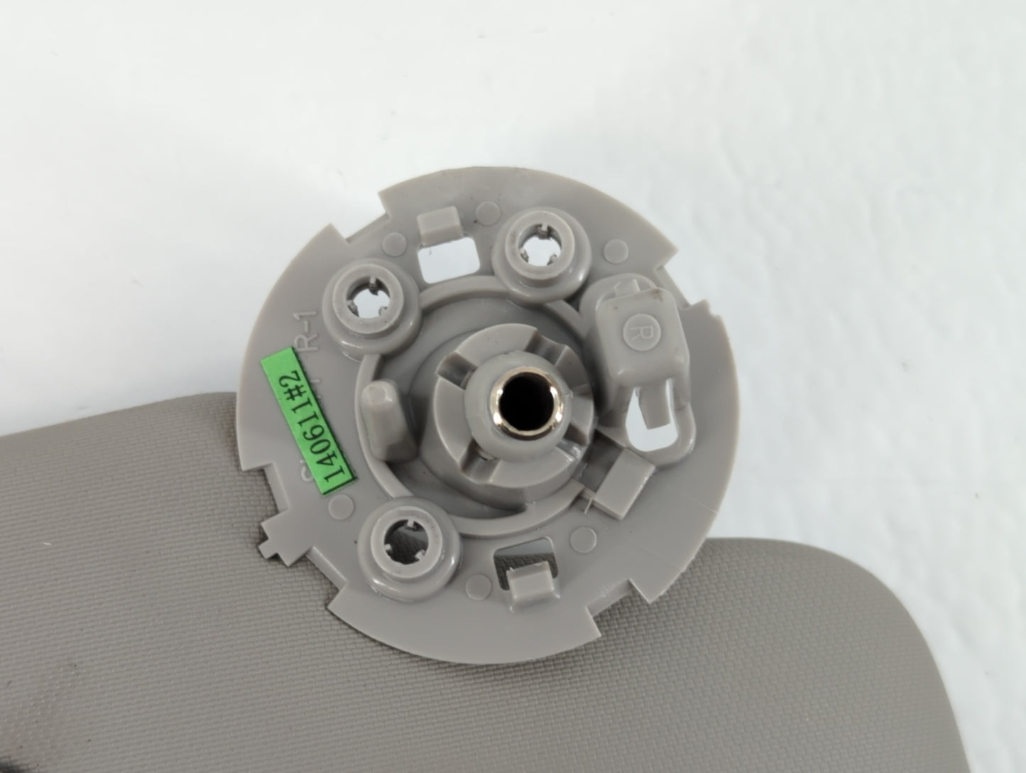 2011-2016 Chevrolet Cruze Sun Visor Shade Replacement Passenger Right Mirror Fits Fits 2011 2012 2013 2014 2015 2016 OEM Use