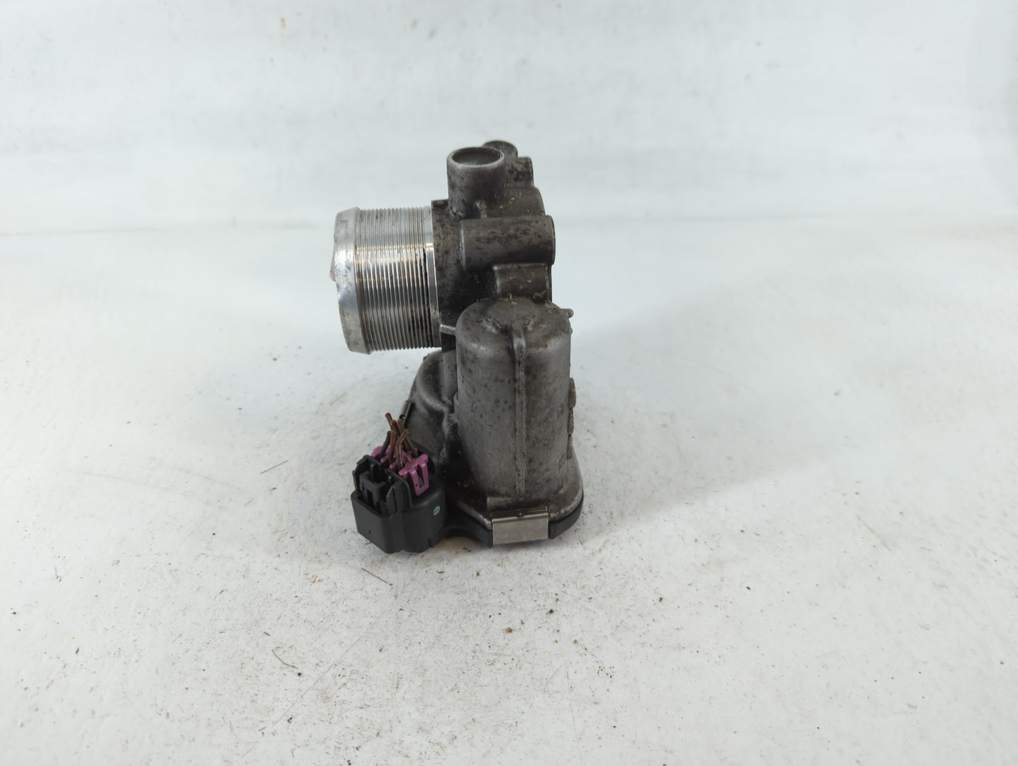 2011-2016 Chevrolet Cruze Throttle Body P/N:0 280 750 581 55581662 Fits OEM Used Auto Parts - Oemusedautoparts1.com
