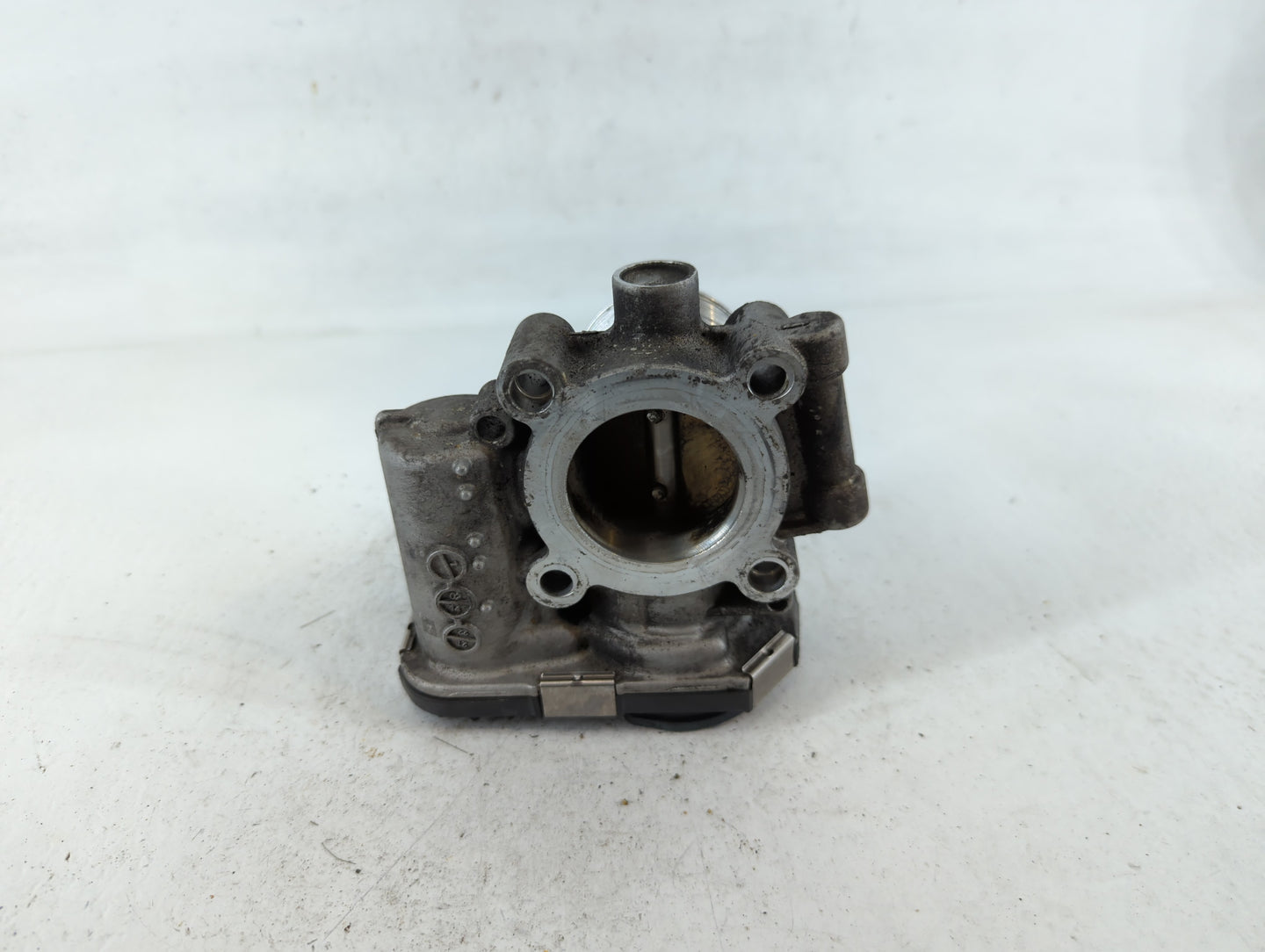 2011-2016 Chevrolet Cruze Throttle Body P/N:0 280 750 581 55581662 Fits OEM Used Auto Parts - Oemusedautoparts1.com