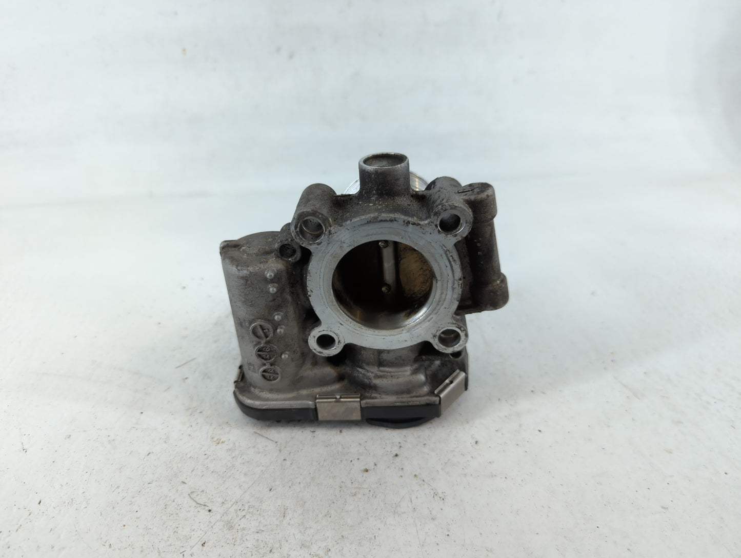 2011-2016 Chevrolet Cruze Throttle Body P/N:0 280 750 581 55581662 Fits OEM Used Auto Parts - Oemusedautoparts1.com