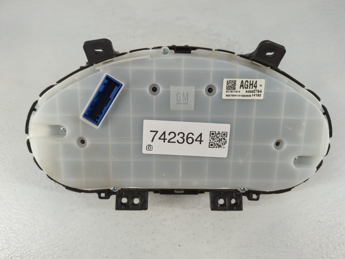 2013-2014 Chevrolet Cruze Instrument Cluster Speedometer Gauges P/N:94560794 811511914 Fits Fits 2013 2014 OEM Used Auto Par