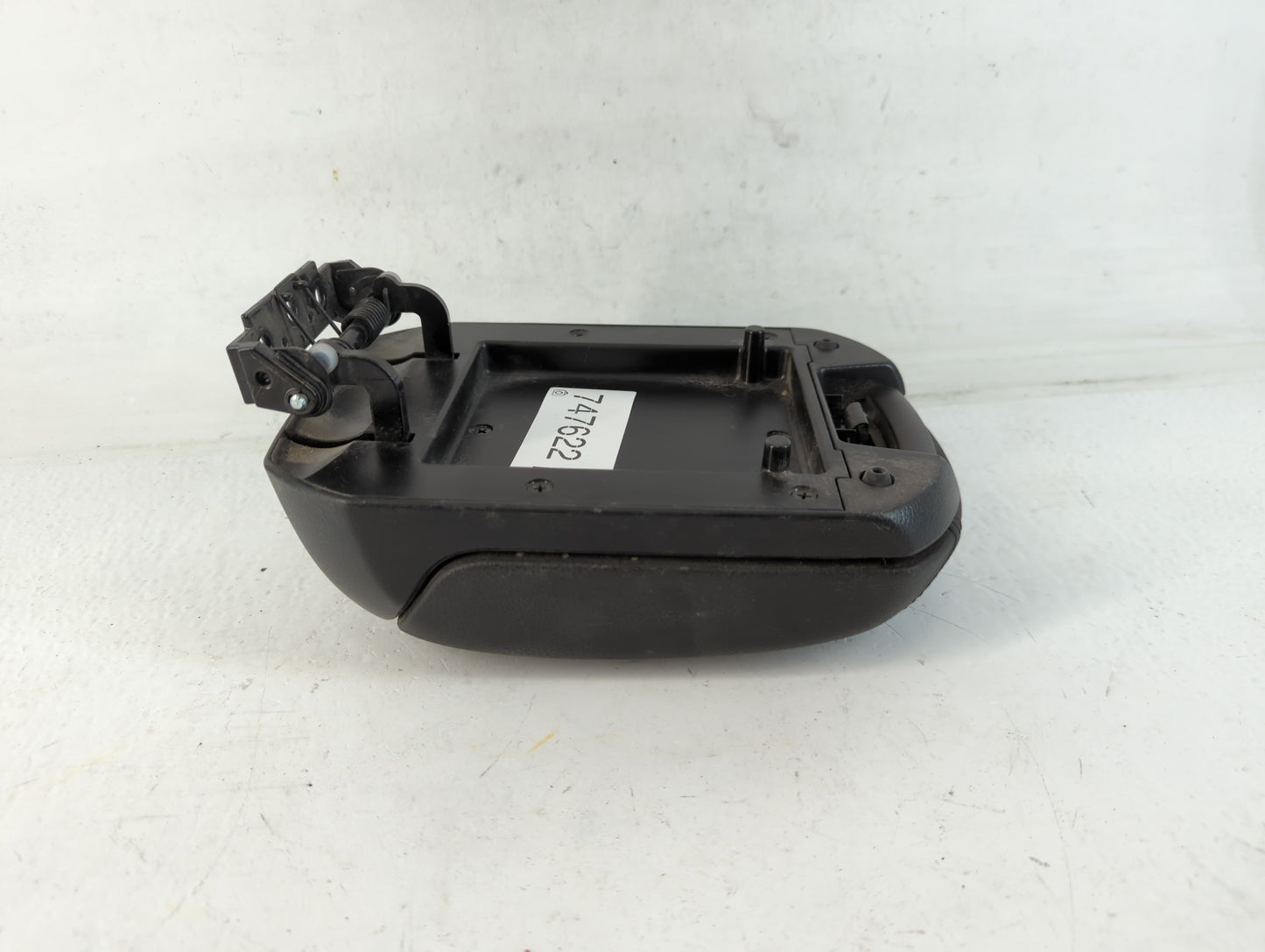 2014 Chevrolet Cruze Center Console Armrest Cover Lid Fits OEM Used Auto Parts - Oemusedautoparts1.com